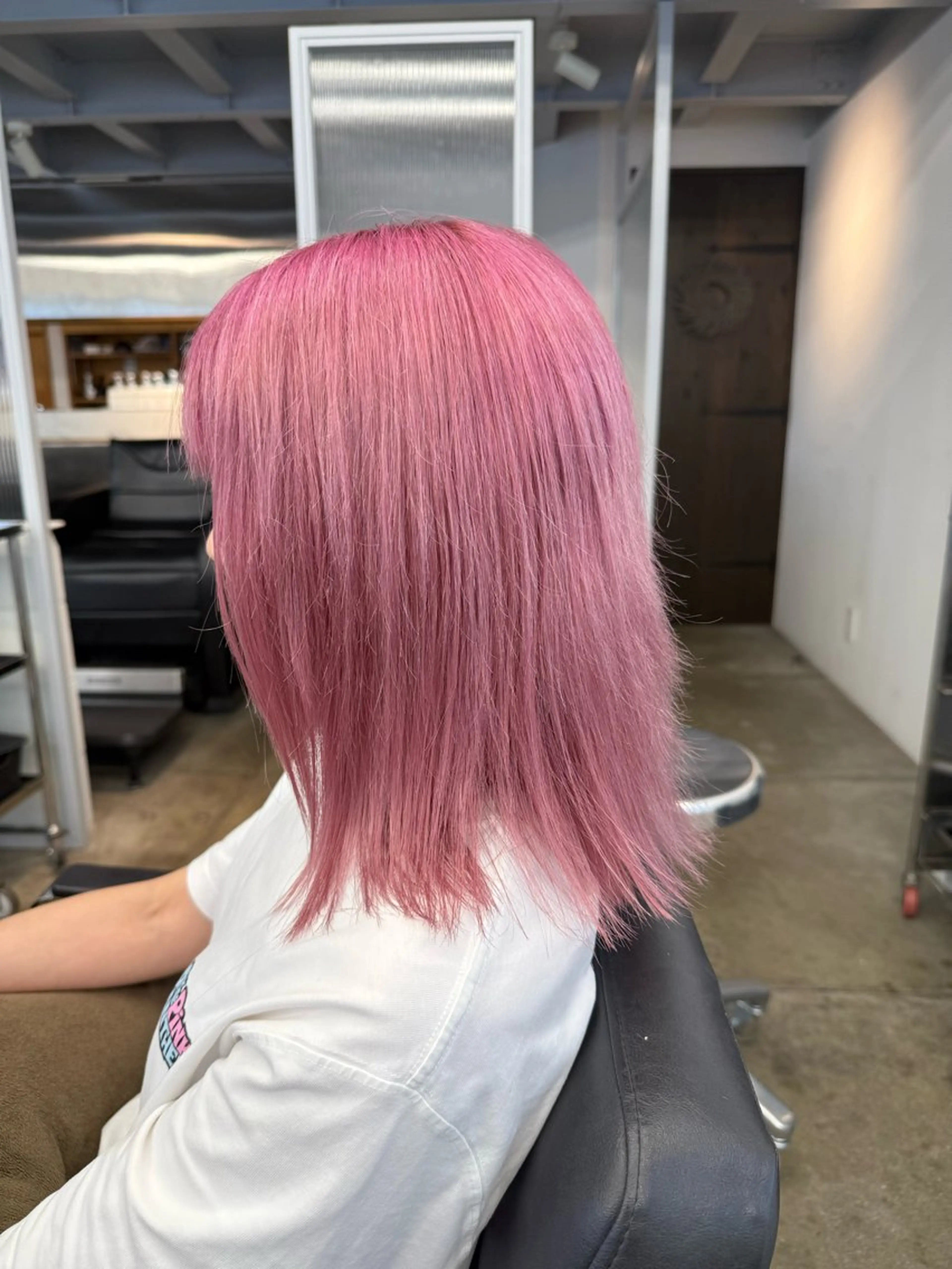 ミディアム カラー ピンクカラー 竹山 功起のヘアスタイル