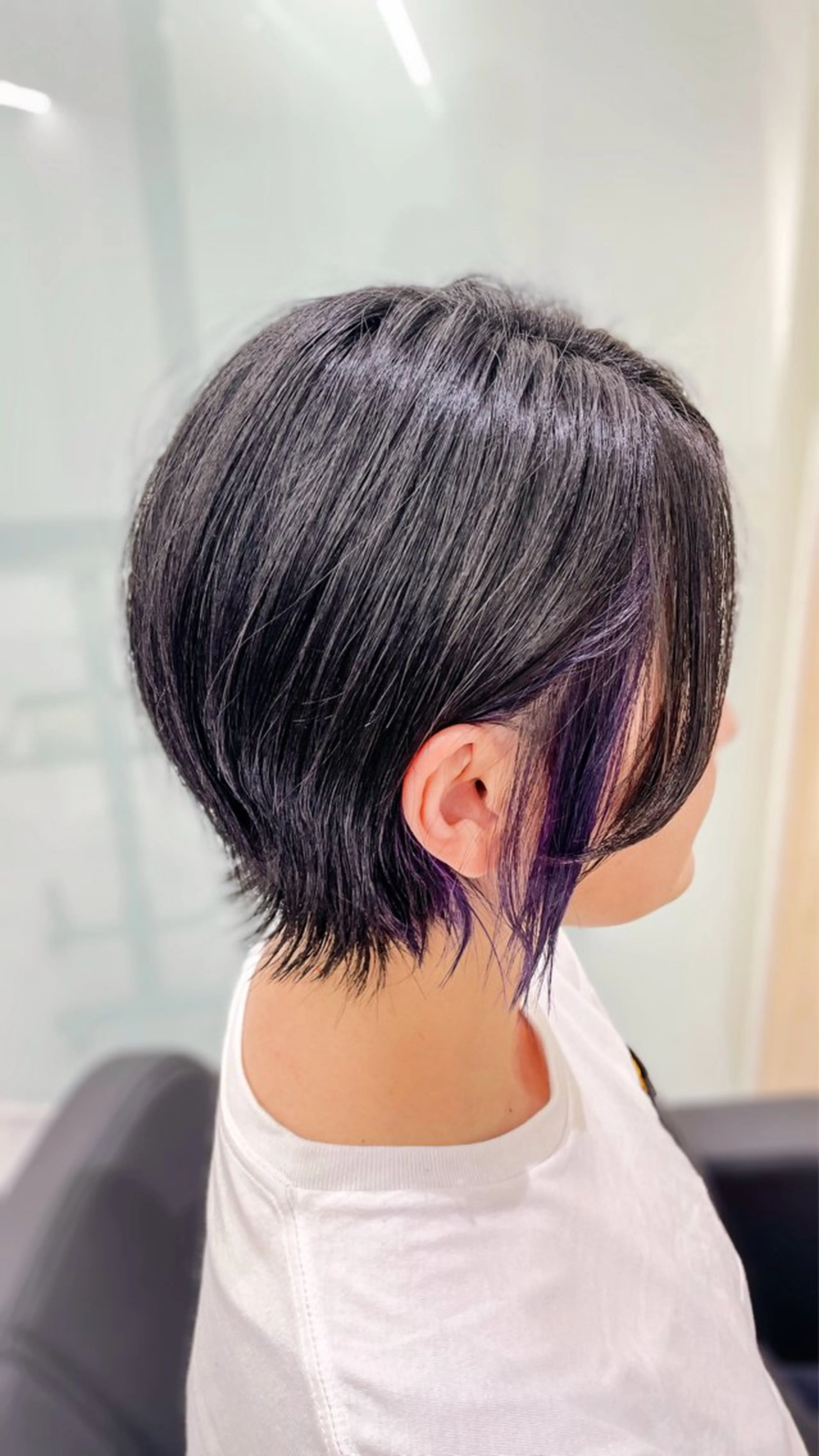 ショート カラー インナーカラー バイオレットカラー 中西 将🌈"たすく"のヘアスタイル