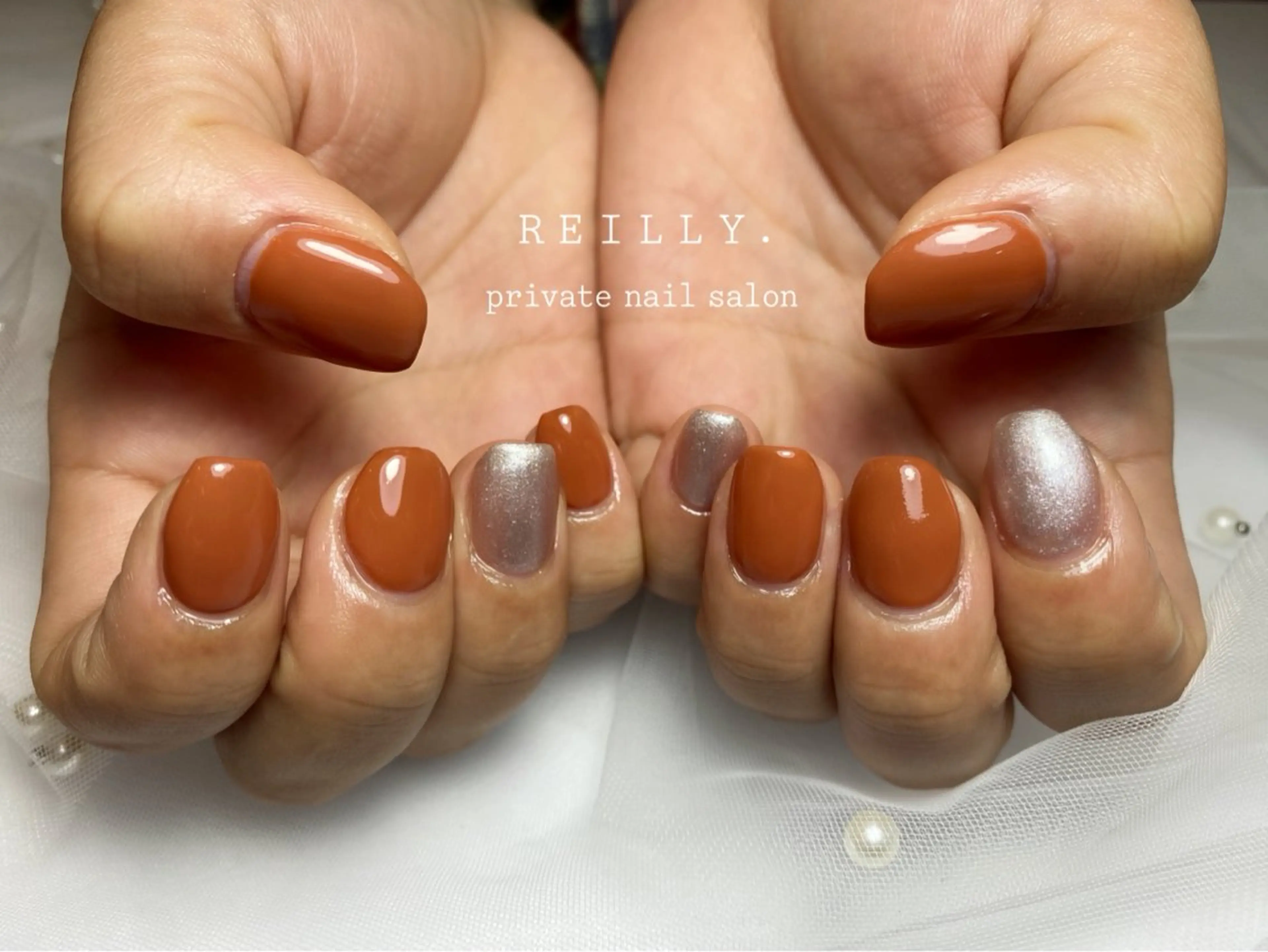 ネイル フラッシュネイル ジェルネイル グラデーション ラメ(グリッター) ラメグラデーション REILLY.　private nail salon所属・Marina 《REILLY.》のネイルデザイン