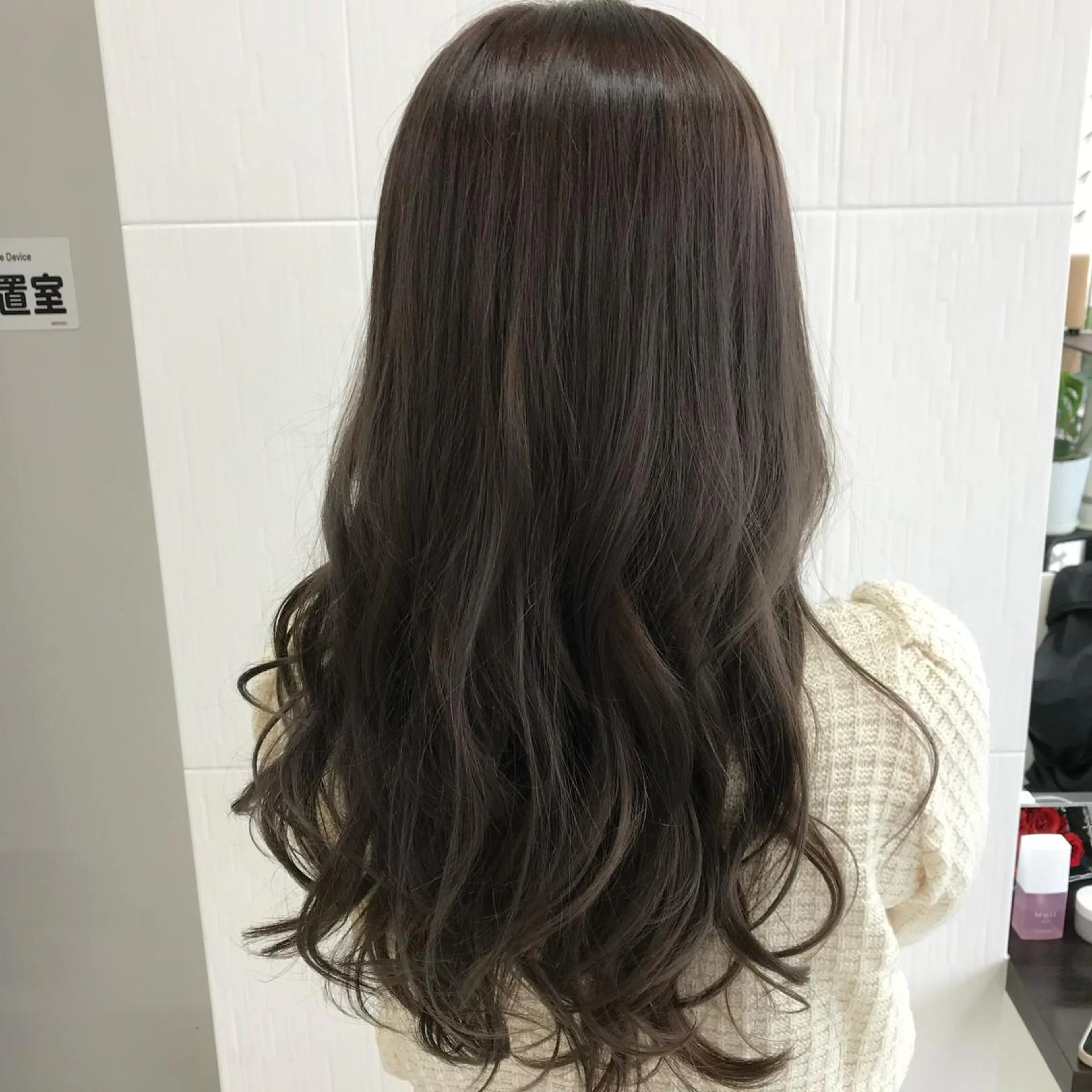 ロング カラー ブリーチ 透明感カラー ブリーチなしカラー ヘアカラー トリートメント BOOTH share salon所属・ハタケヤマヨシキ ／BOOTHのヘアスタイル