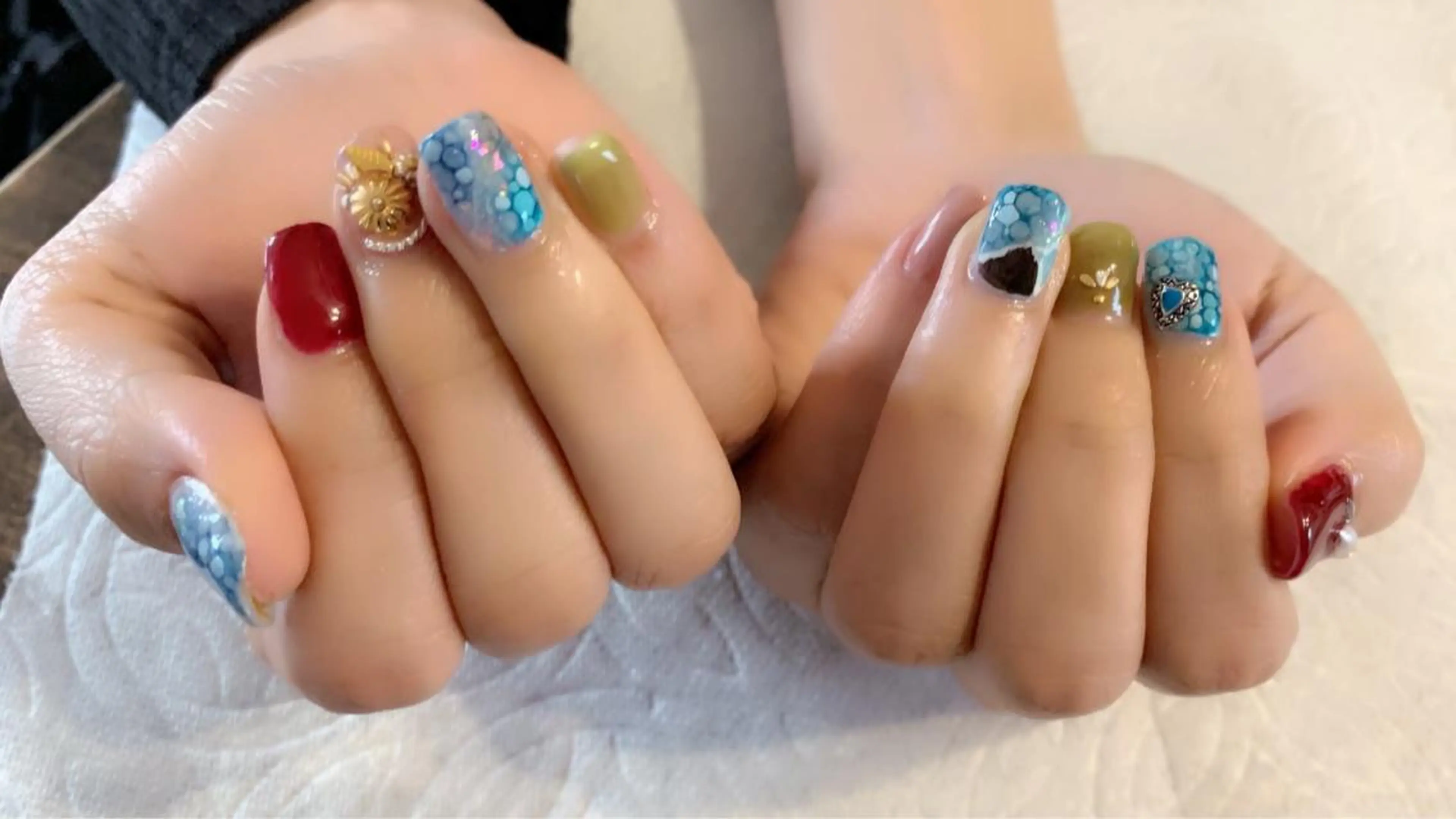 ネイル Nail's Cecile所属・Cecile Rieのネイルデザイン
