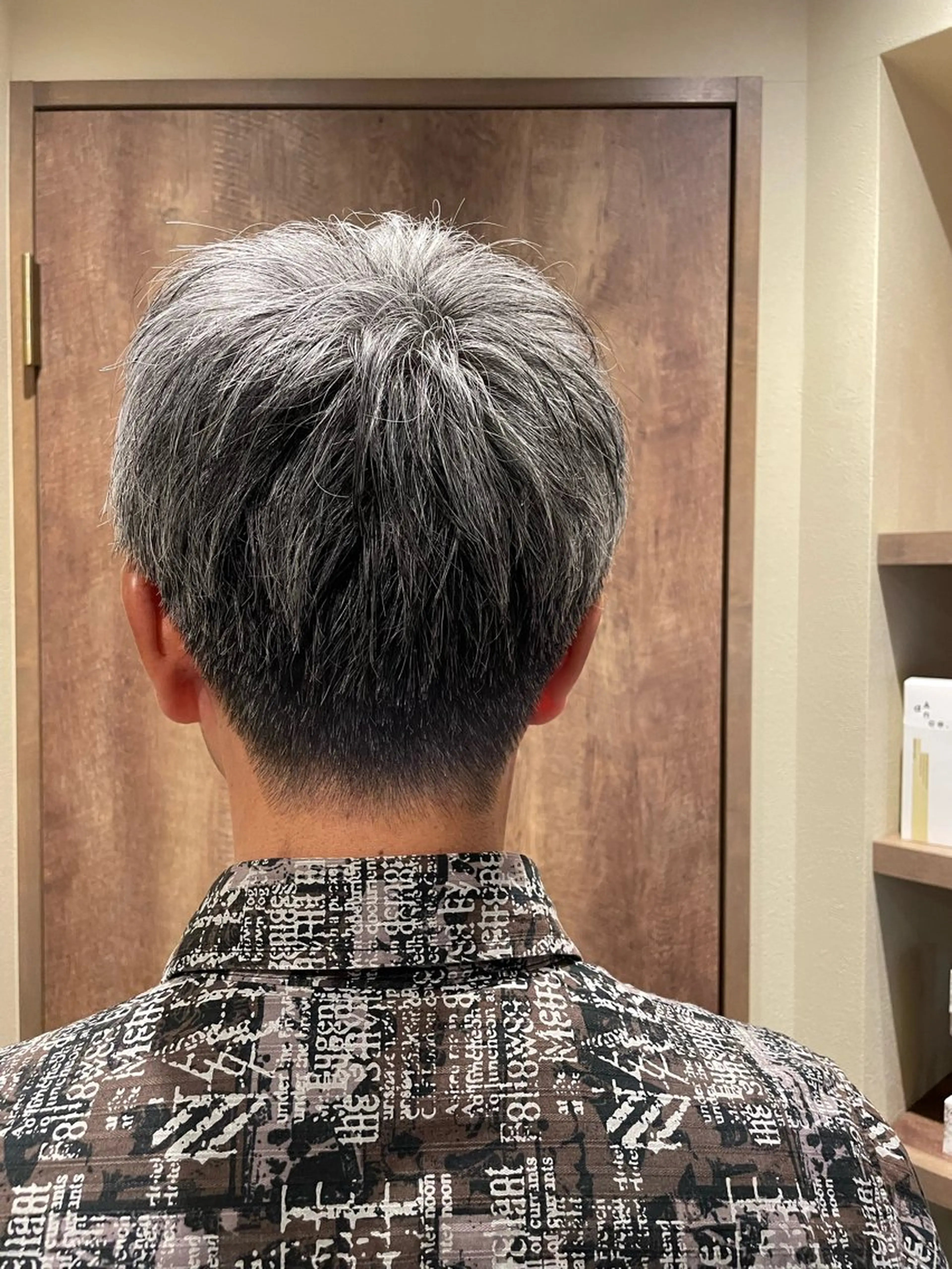 メンズ 山口里莉 /ブリーチカラーのヘアスタイル