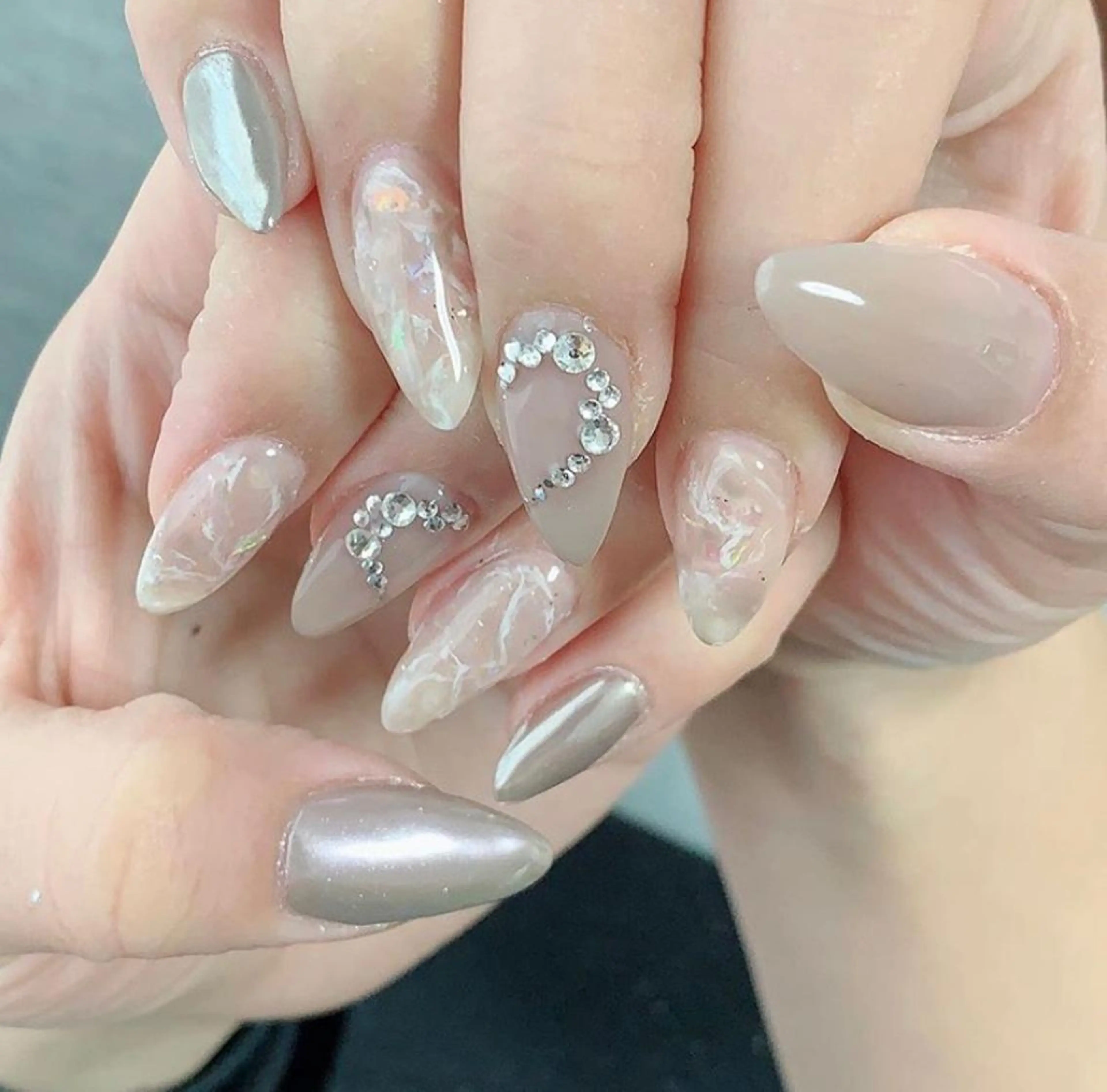 ネイル 加藤 優子のネイルデザイン