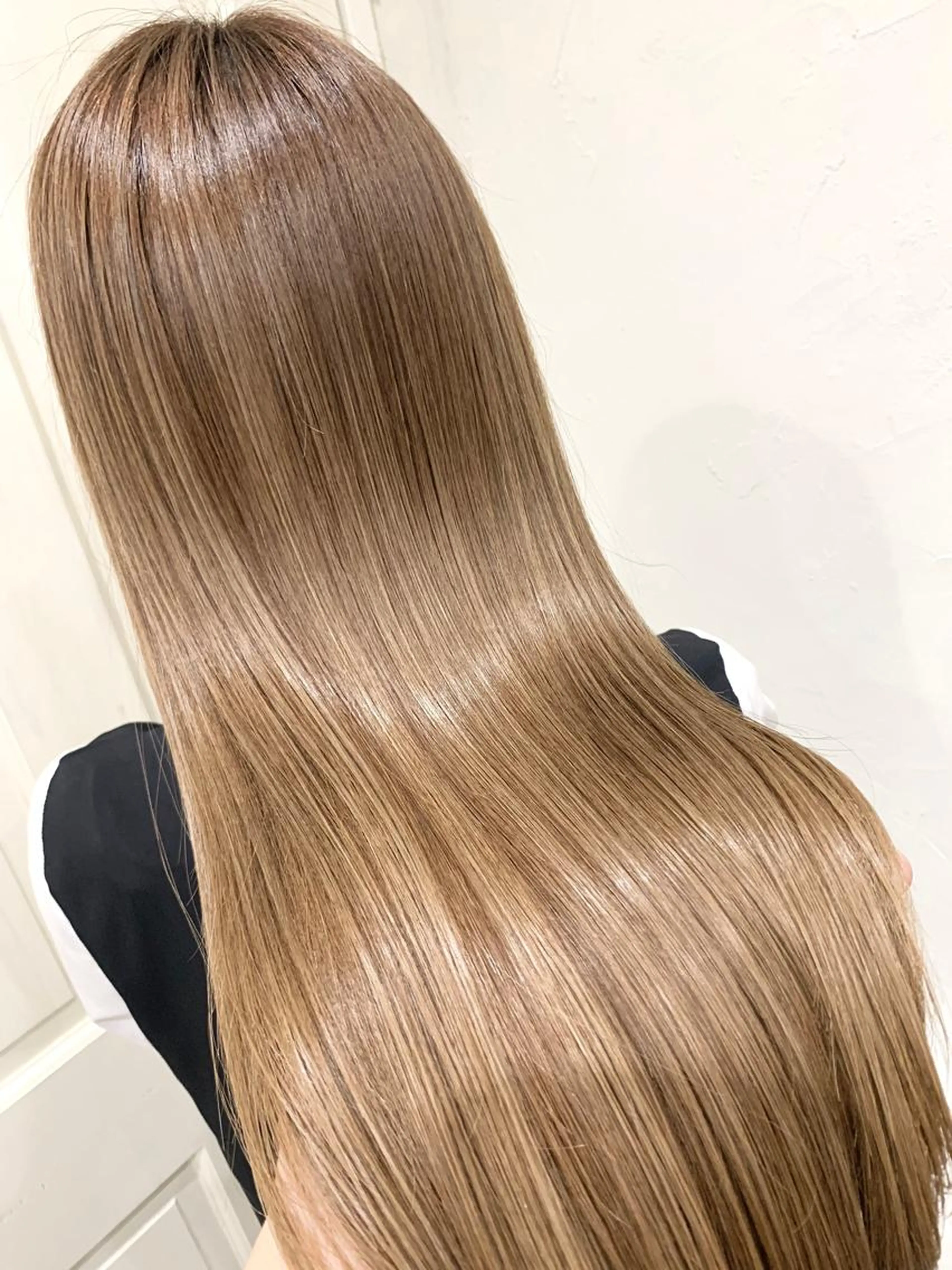 【髪のベタつき、乾きづらさを解消✨サラツヤ髪へ✨】毛髪クレンジング&プレミアムトリートメントの写真