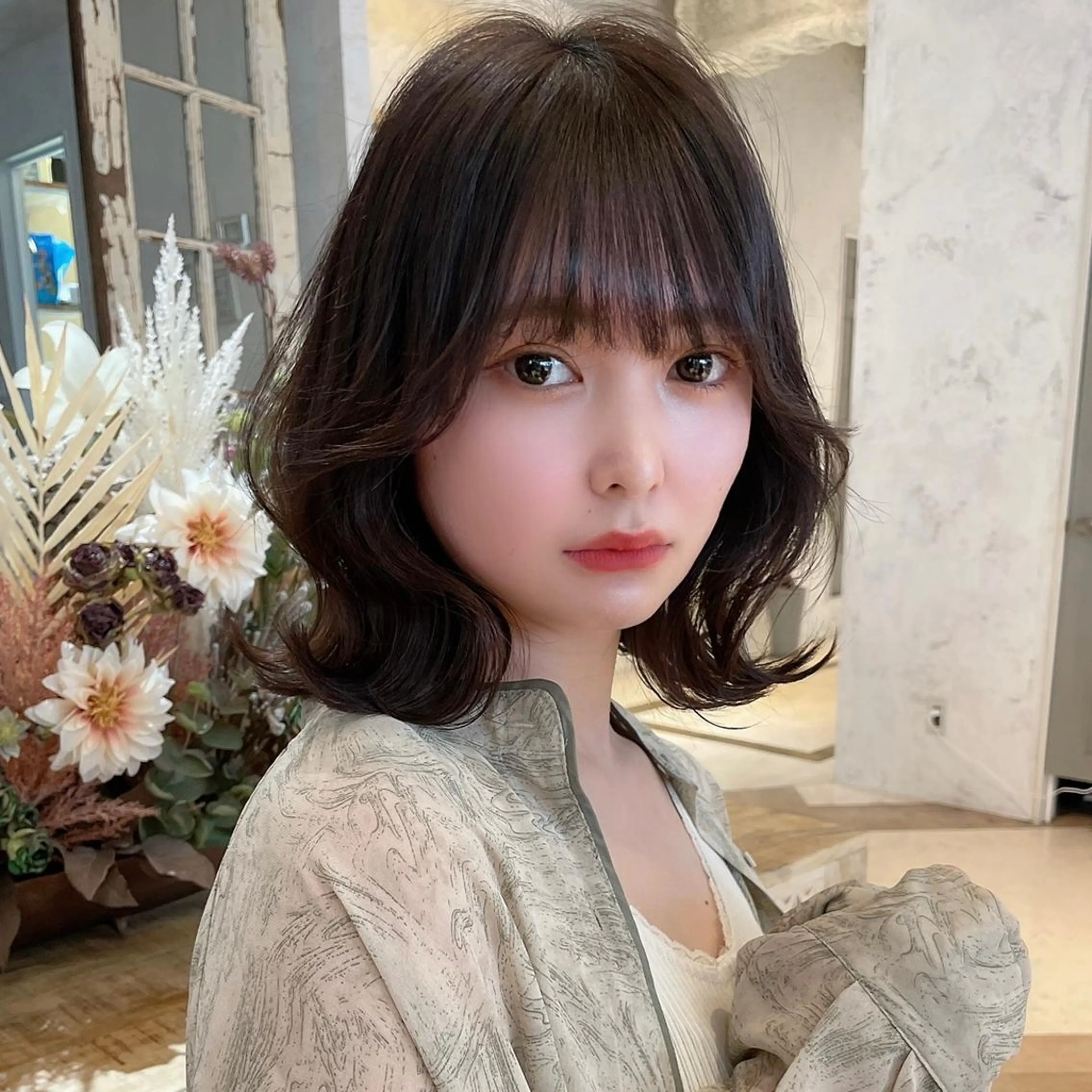 ミディアム カラー カット ヘアカラー トリートメント 酒井 里穂のヘアスタイル
