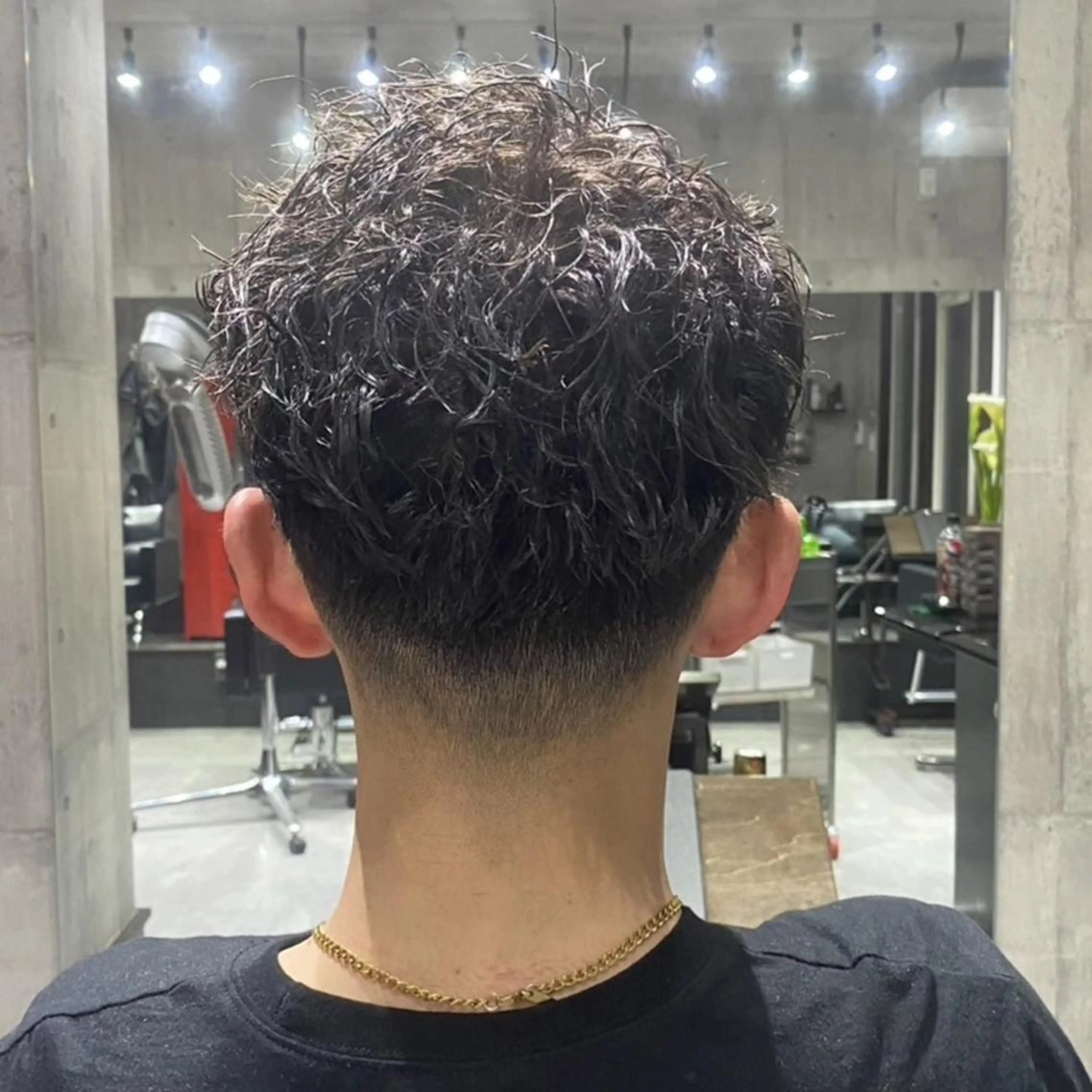 パーマ ツイストパーマ 高橋嵐 プラスイズムヴェレンのヘアスタイル