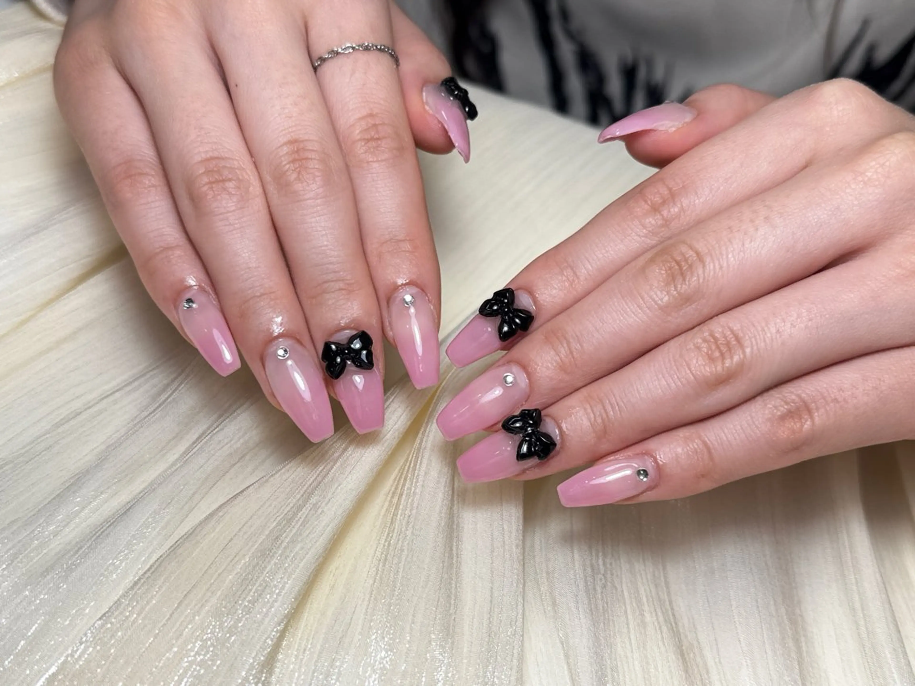 ネイル ハンドネイル ハンドケア DEMAIN- ERIのネイルデザイン