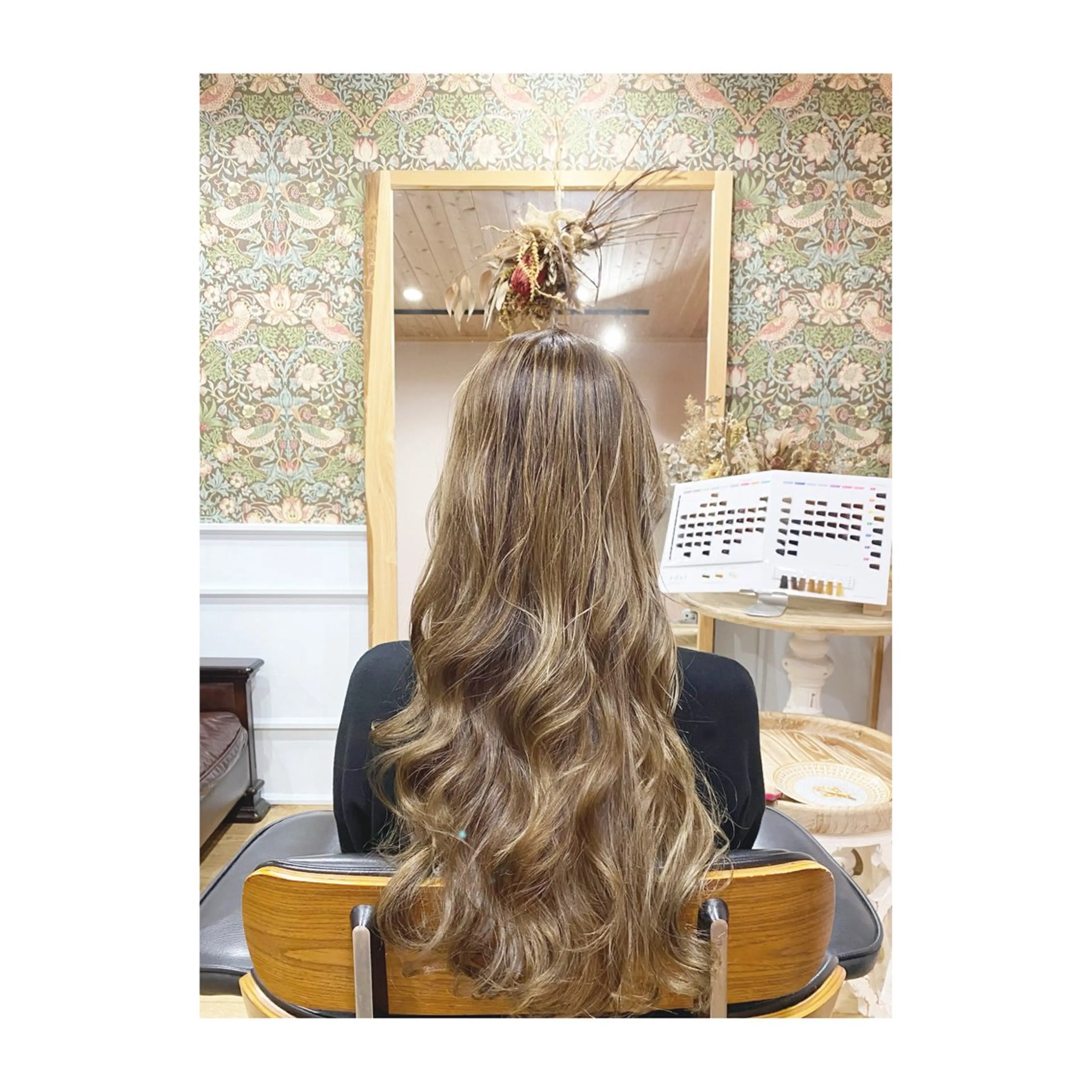 ロング カラー MaaR所属・Asuka Mabuchiのヘアスタイル