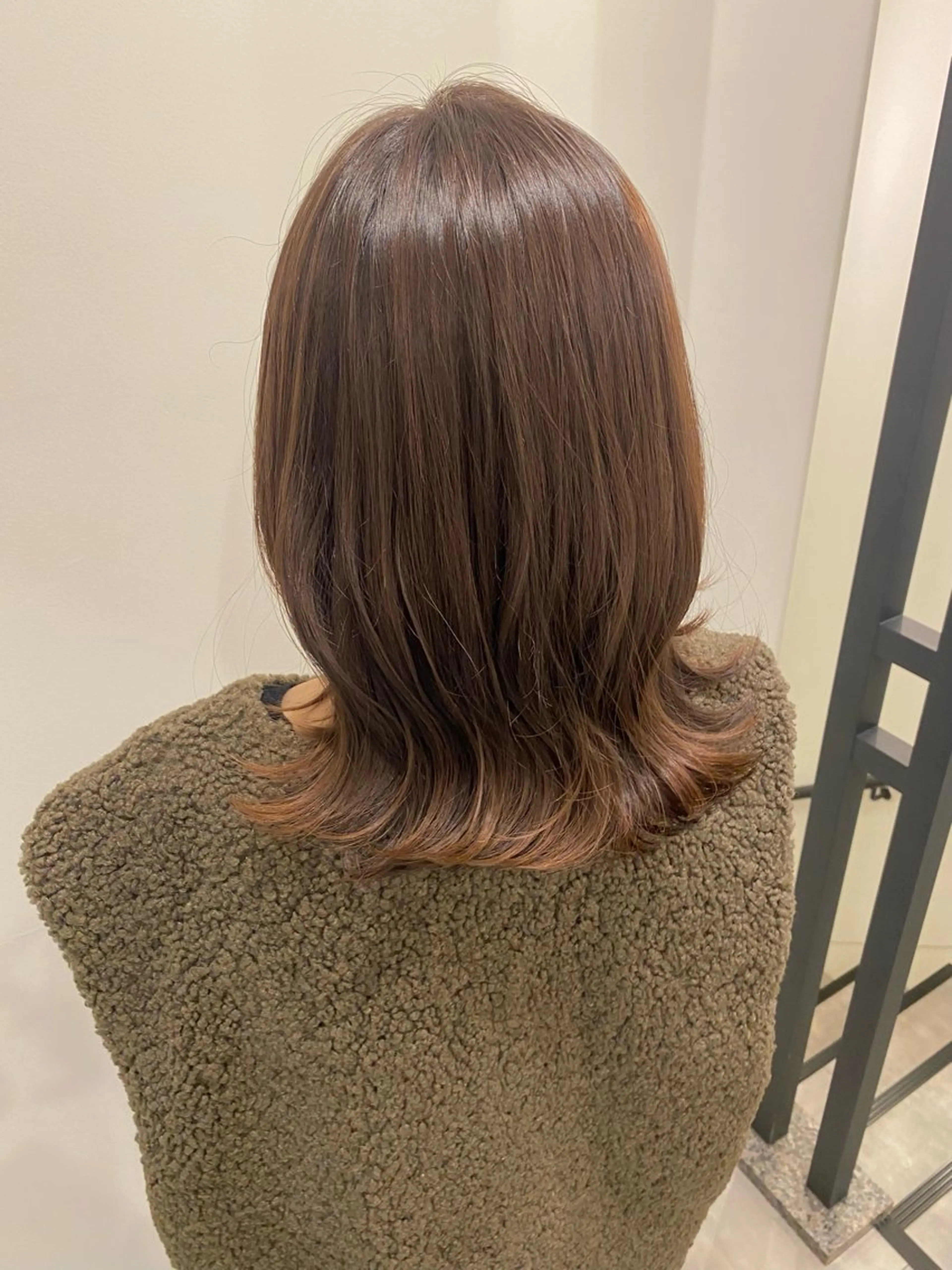 ミディアム カラー 透明感カラー グレージュ オリーブグレージュ オリーブグレー カット ヘアカラー トリートメント 🍑 モモカ🍑のヘアスタイル