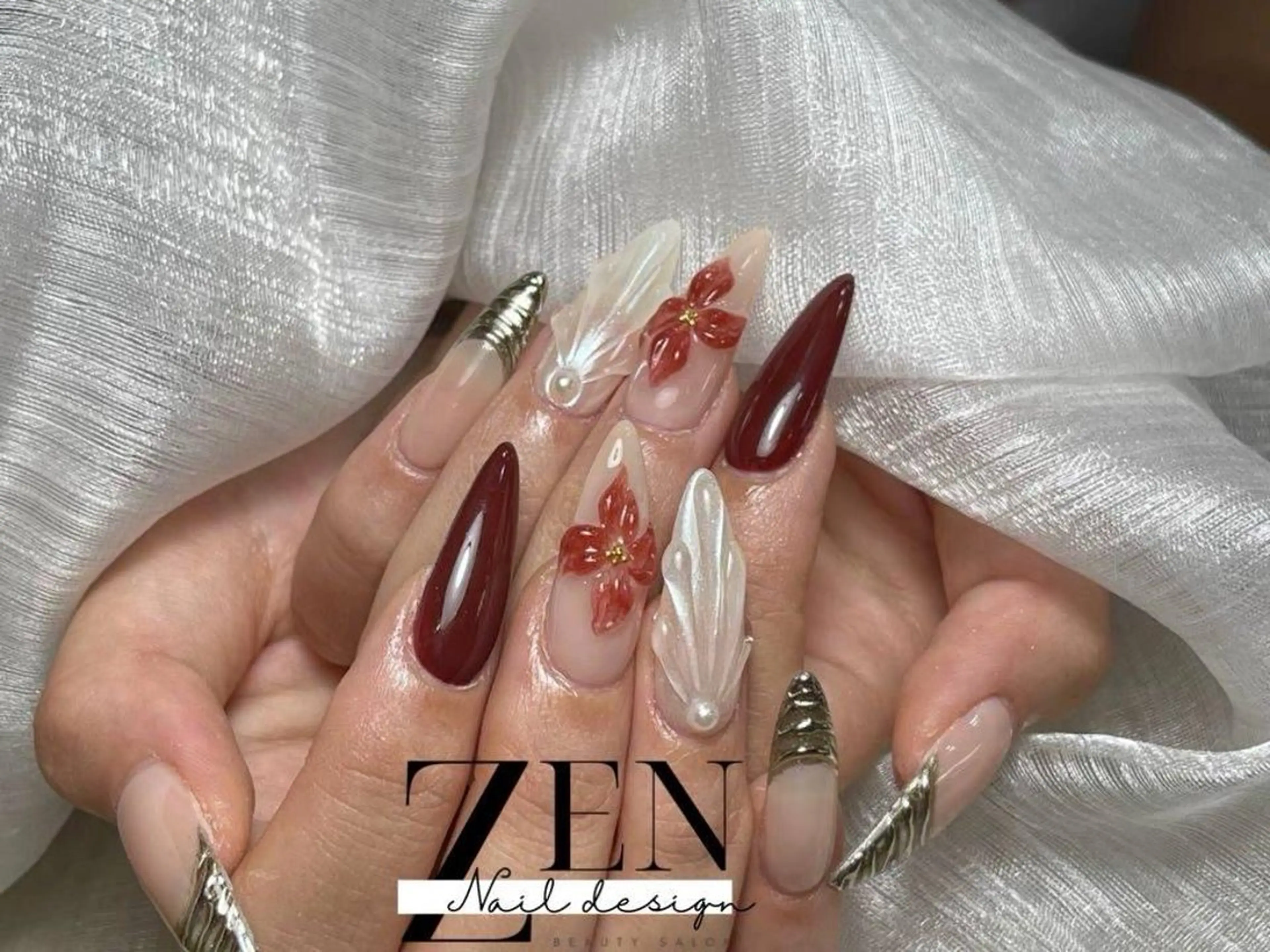 ネイル チークネイル 長さ出し フレンチネイル 韓国ネイル マグネットネイル ハンドネイル Zen Nail Design 池袋のネイルデザイン