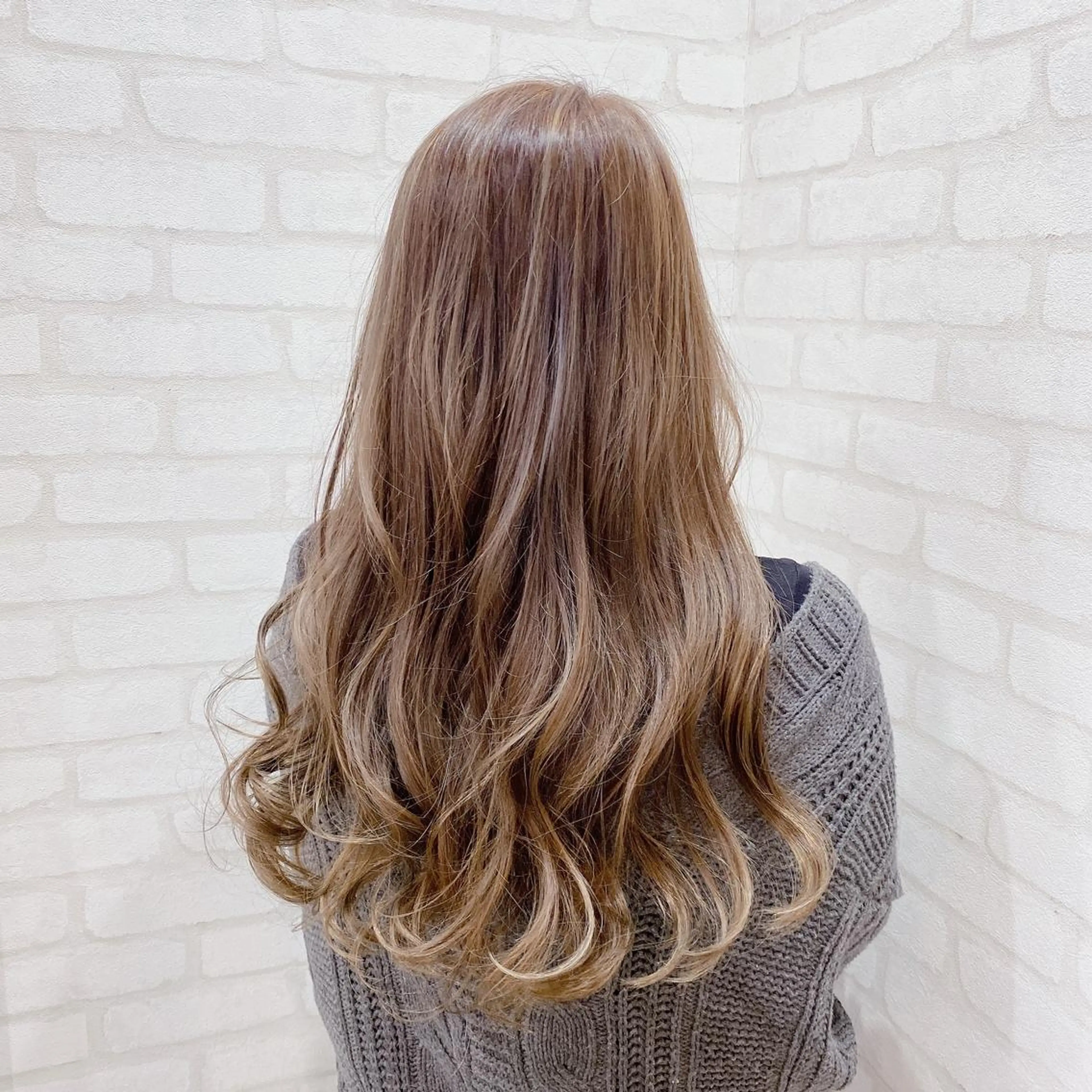 セミロング 若山 敦のヘアスタイル