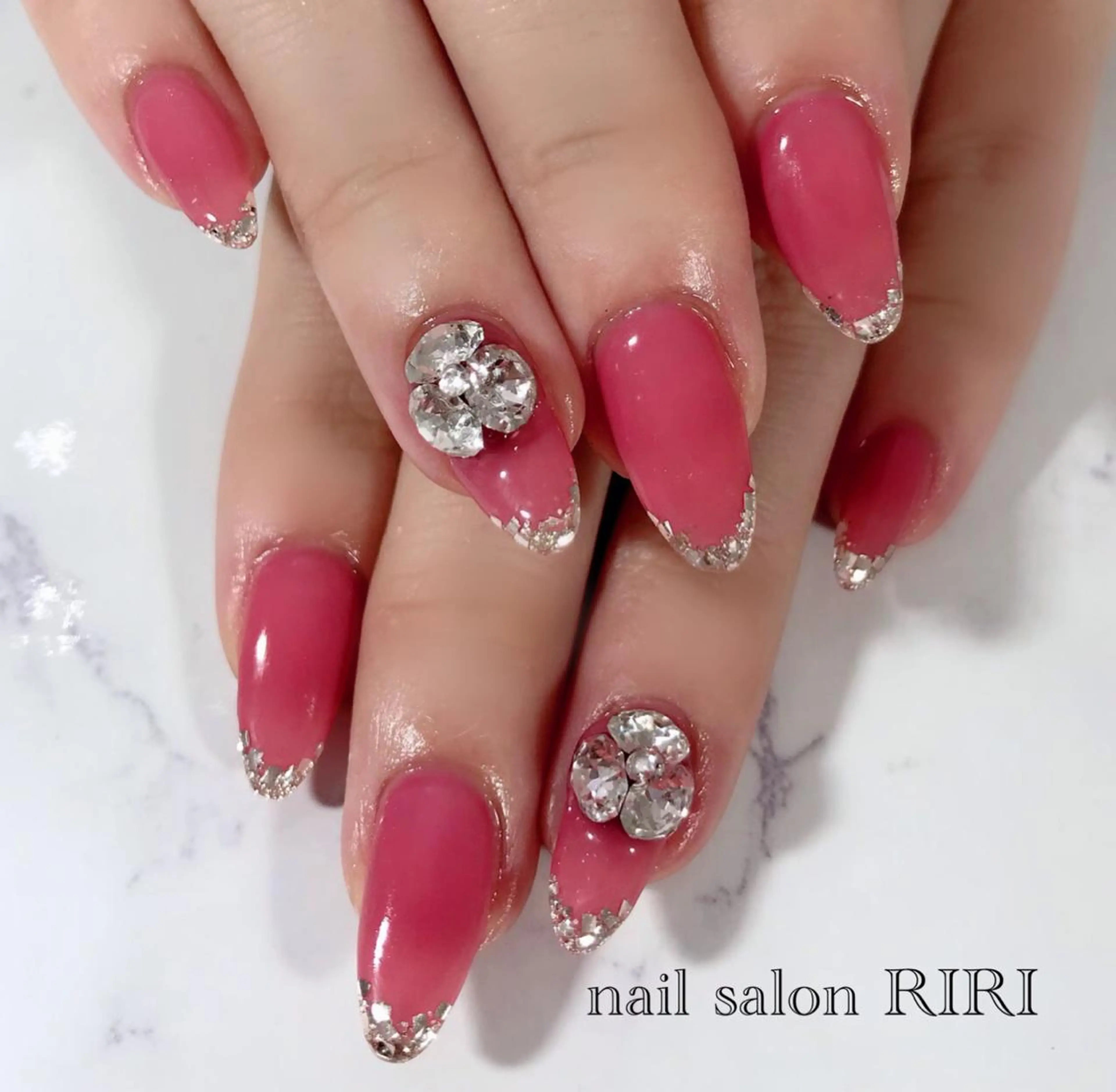 ネイル フレンチネイル private  nail  salon RIRI所属・RIRI リリのネイルデザイン