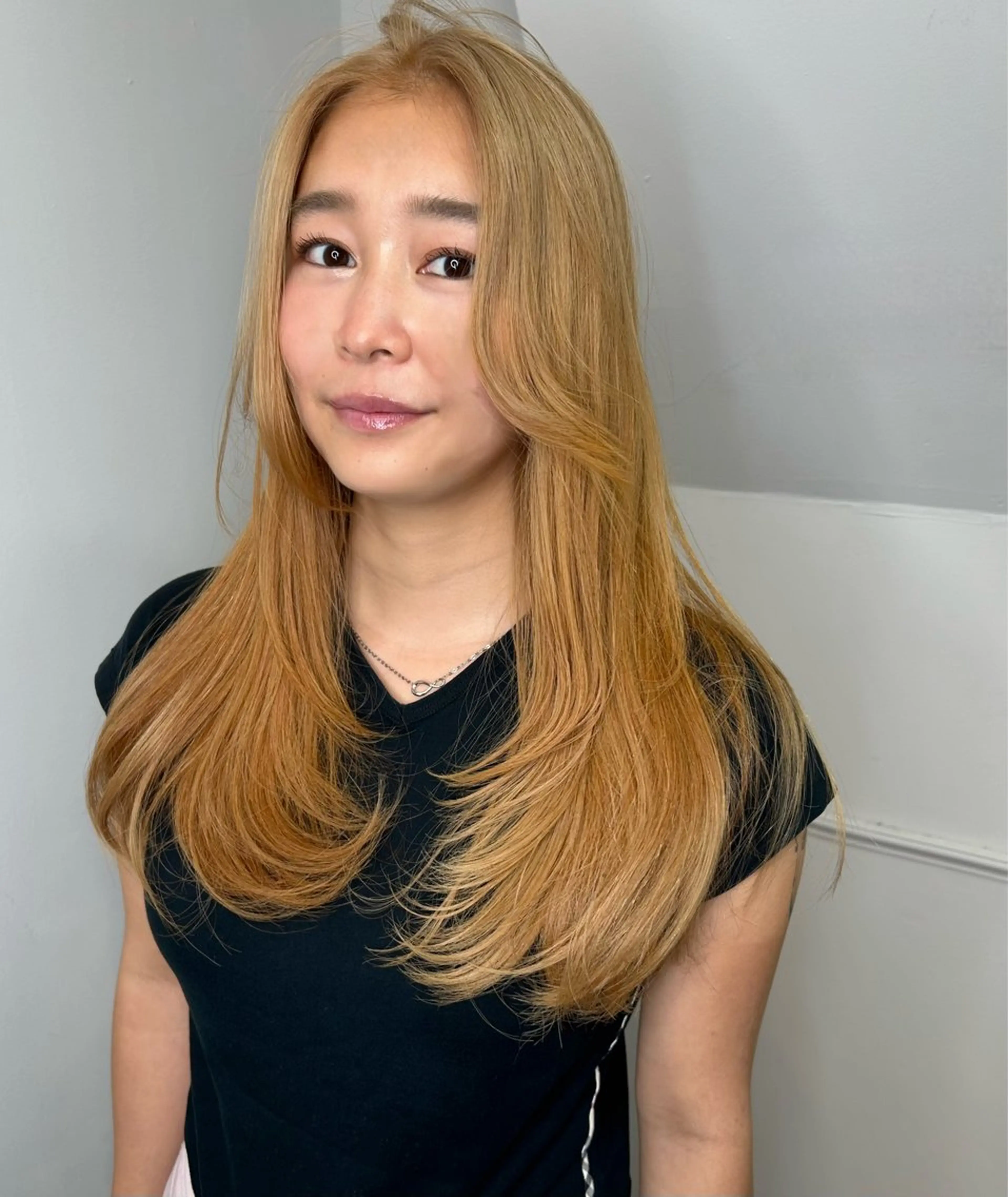 ロング カラー ベージュカラー レイヤーカット land所属・透明感カラー/レイヤ ー🌙Honokaのヘアスタイル