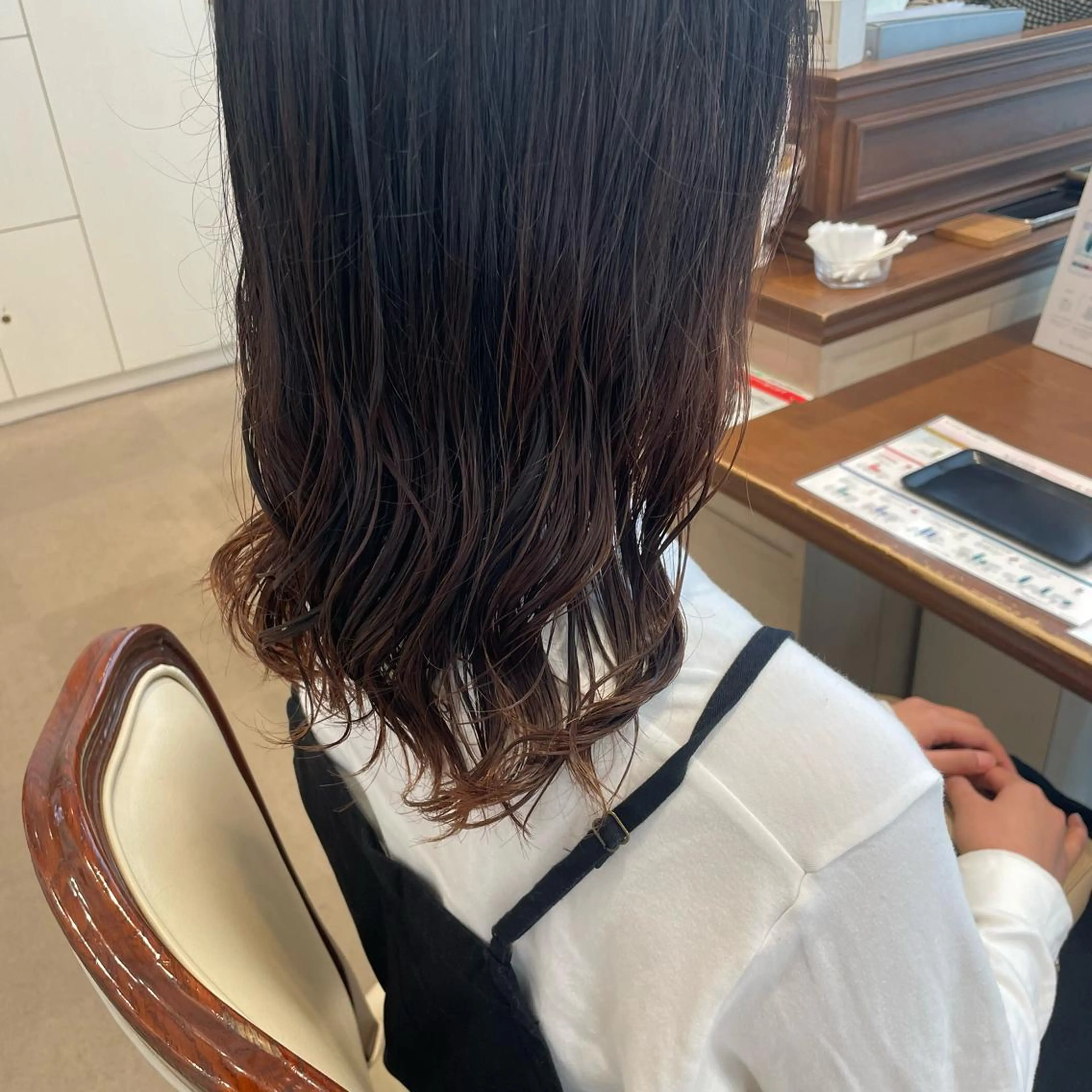 ミディアム パーマ ミディアムパーマ パーマ 🍪ﾖｼｲﾊﾙﾈ🍪 ﾗﾍﾞﾝﾀﾞｰｶﾗｰのヘアスタイル