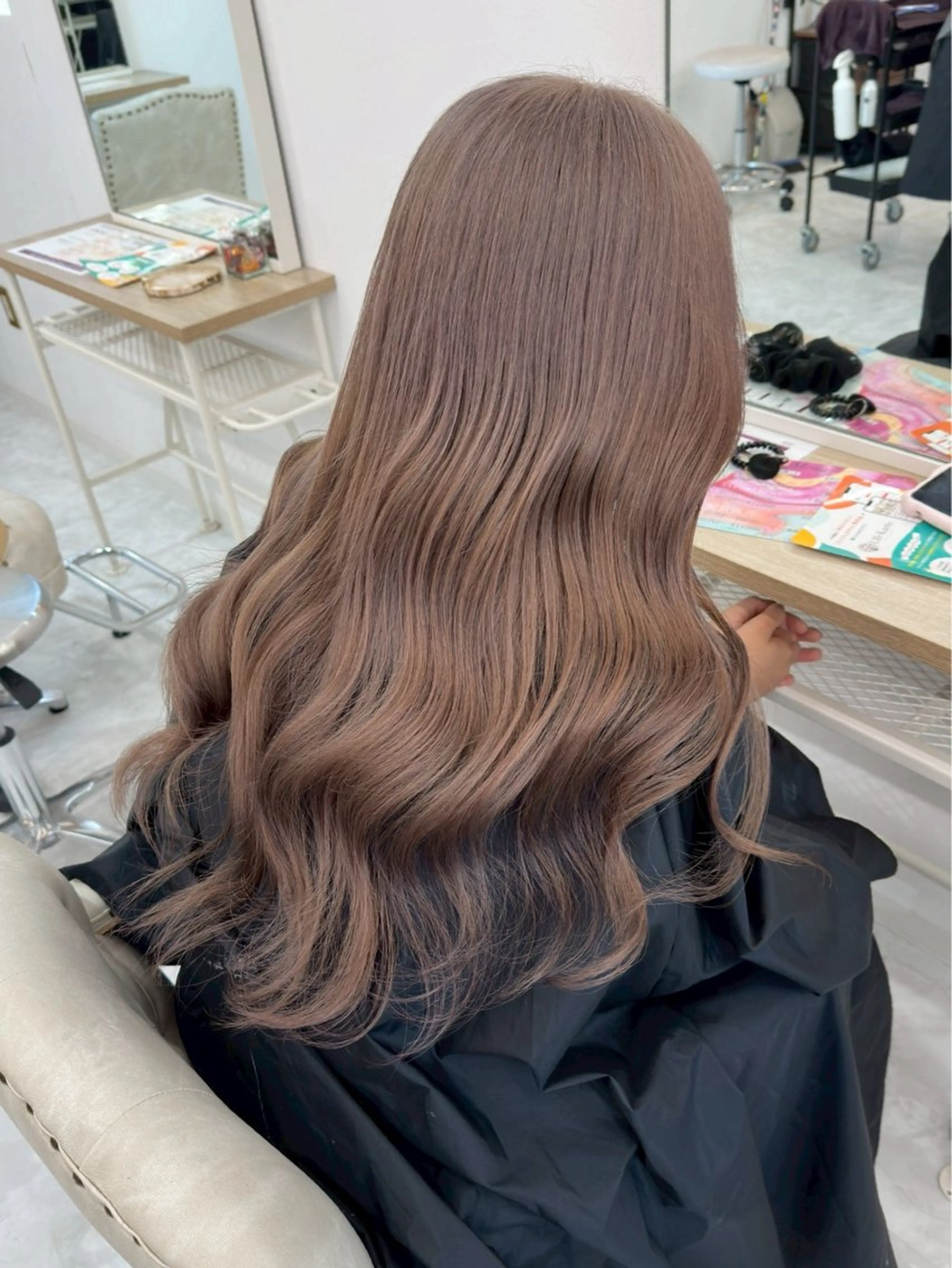 カラー ⭐️ハイトーン⭐️ 💕SAKURA💕のヘアスタイル