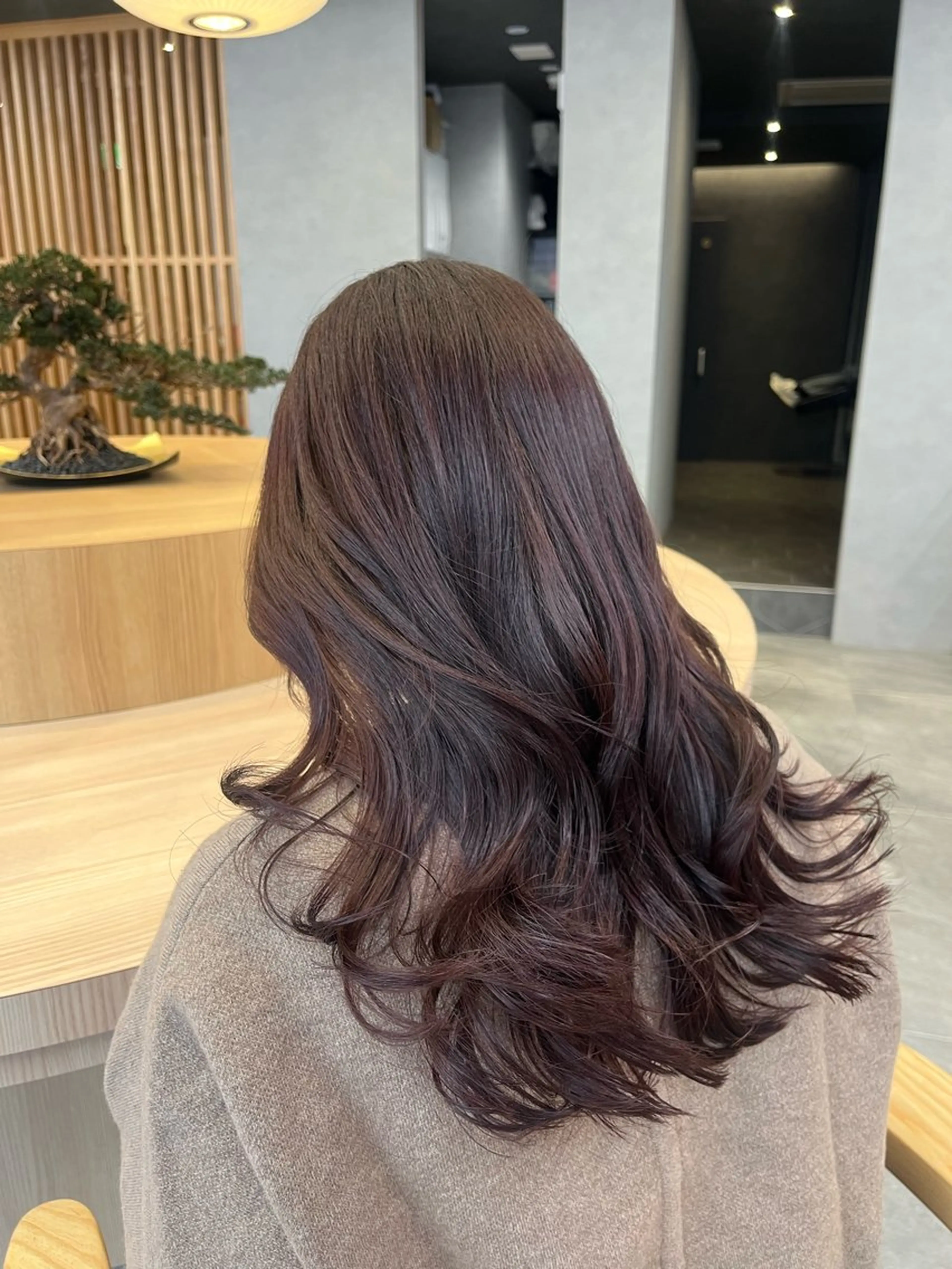 ロング カット ヘアカラー 銀座REFINED Ayanoのヘアスタイル