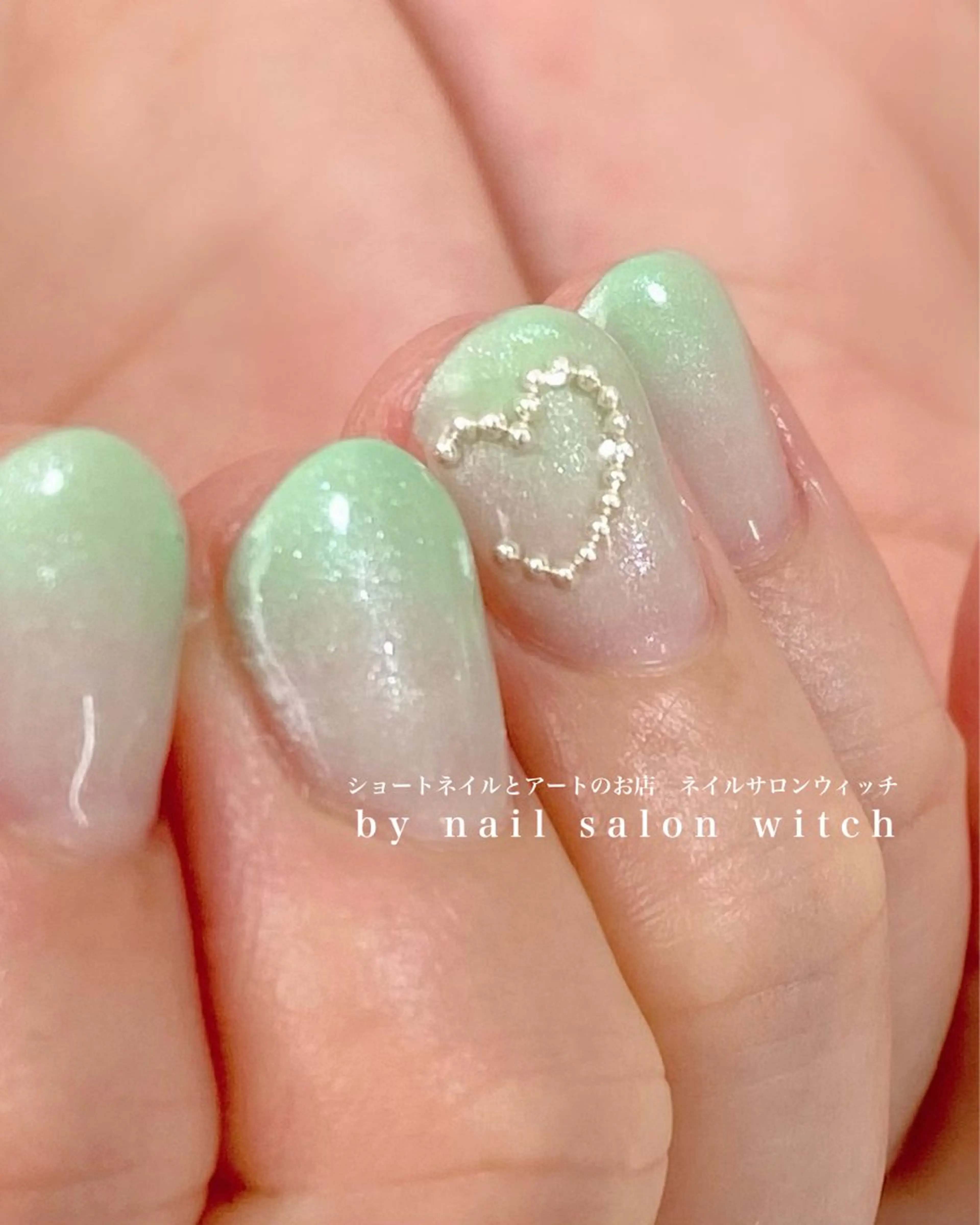 ネイル ショートネイル専門店　nail salon witch所属・縮 彩理のネイルデザイン