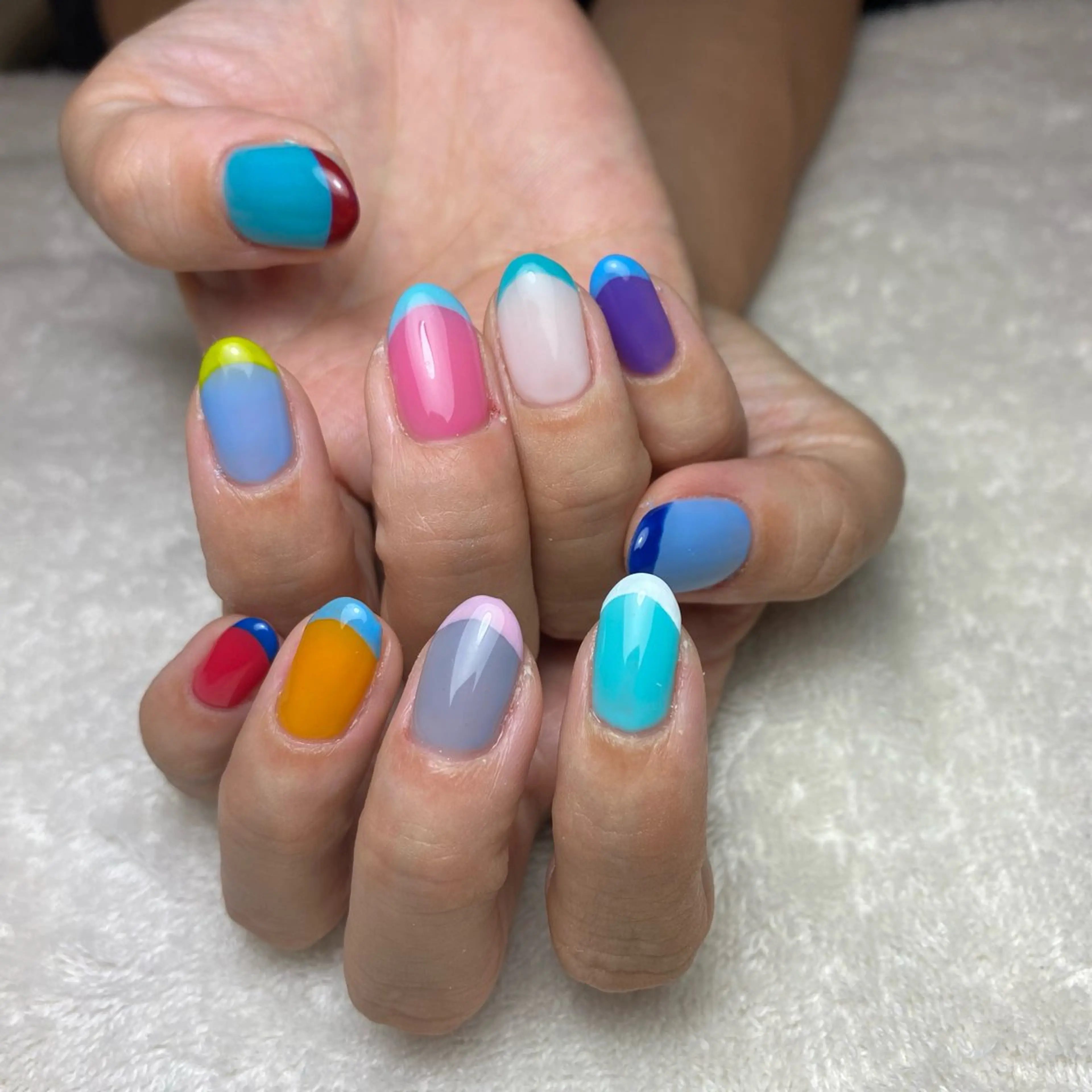 ネイル フレンチネイル COCO+所属・COCO +のエステ・リラクイメージ