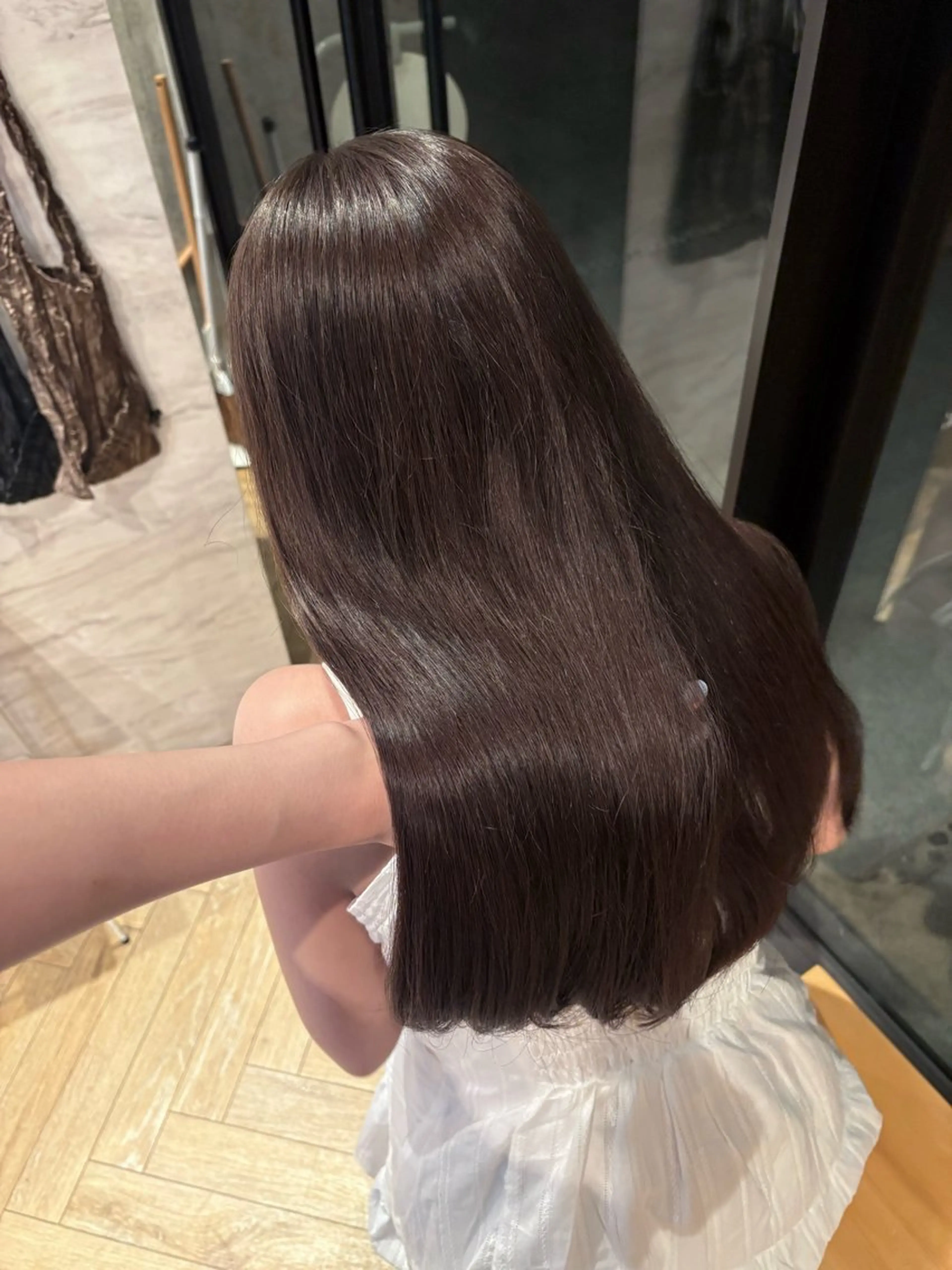 ロング カラー ブラウンカラー チョコレートブラウン ヘアカラー トリートメント 🫧透明感カラー/ 寒色カラー/Risaのヘアスタイル