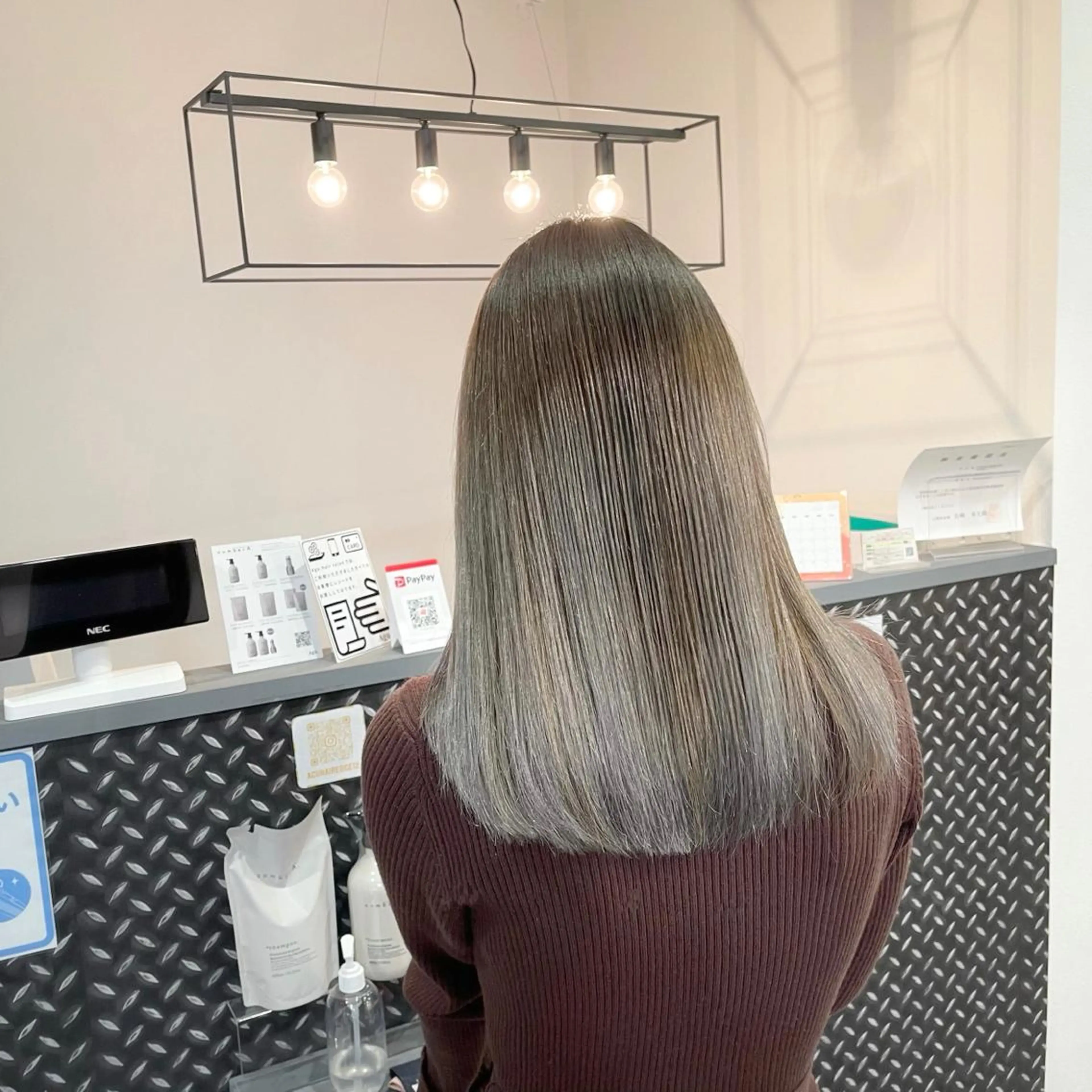 セミロング カラー バレイヤージュ デザインカラー ハイライトカラー 外国人風カラー ハイライト アンドウ ユウ/ レイヤーカット/韓国のヘアスタイル