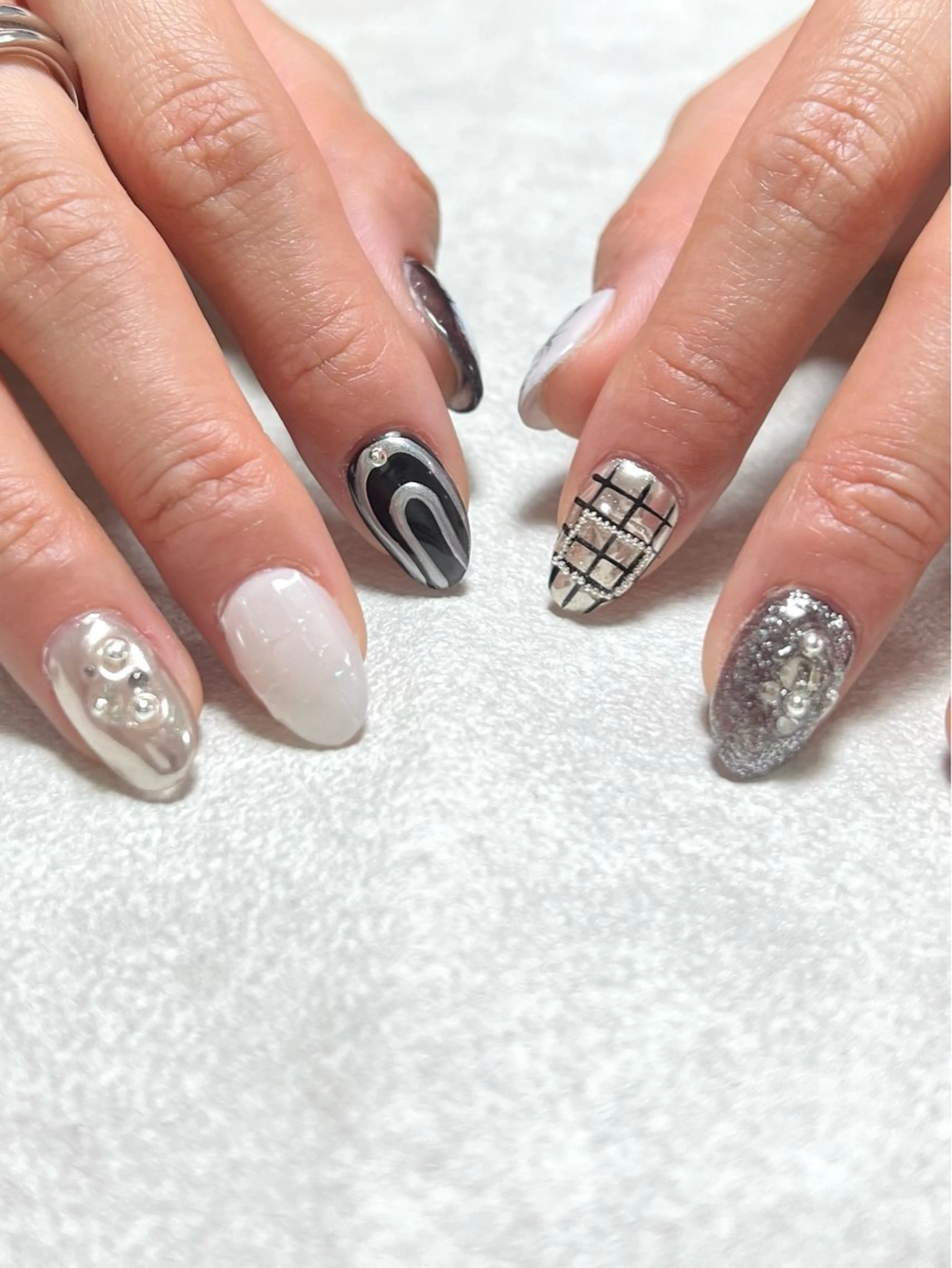 ネイル ネイリスト シンのネイルデザイン