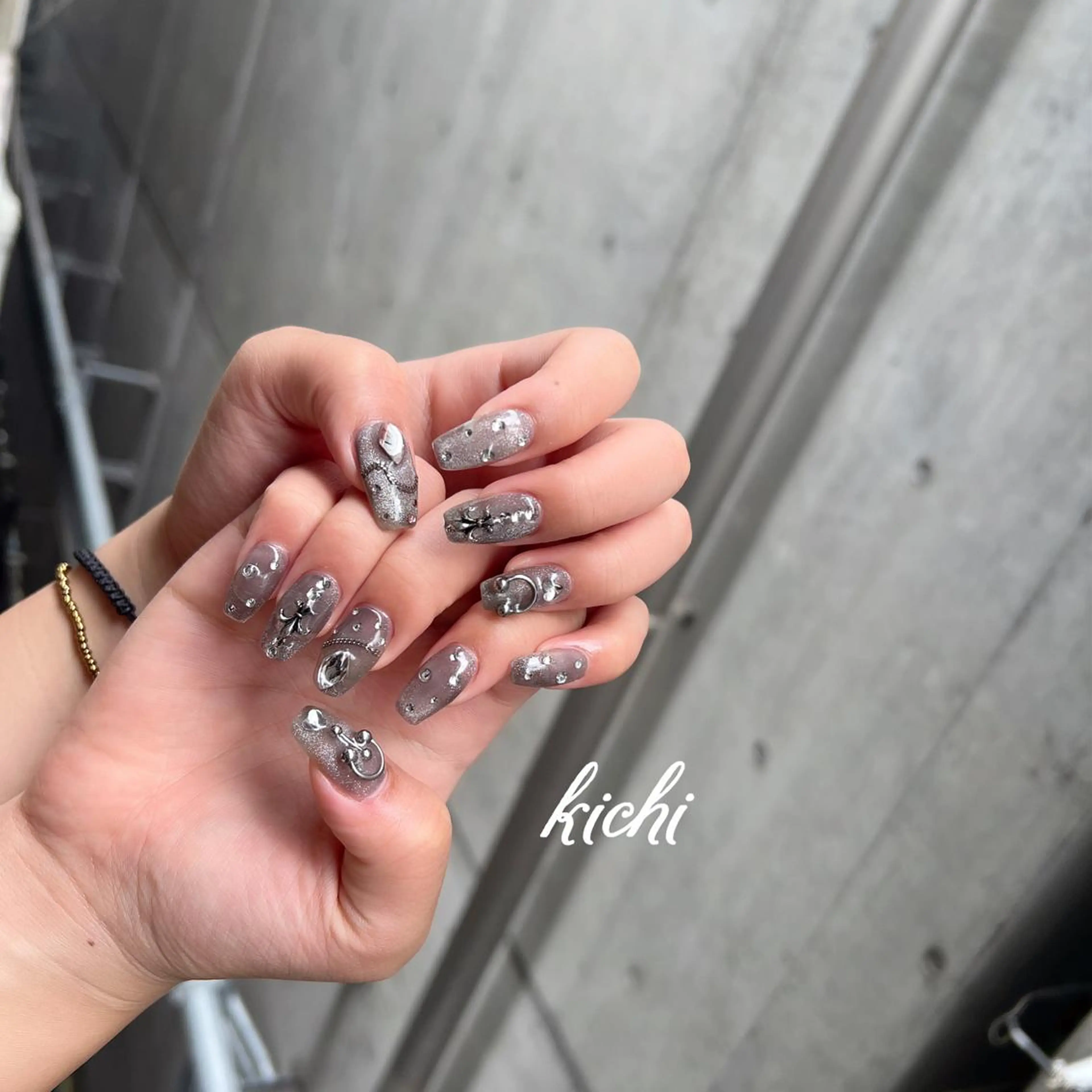 ネイル ジェルネイル マグネットネイル 持ち込み ニュアンスネイル パラジェル kichi･:* みじゅのネイルデザイン