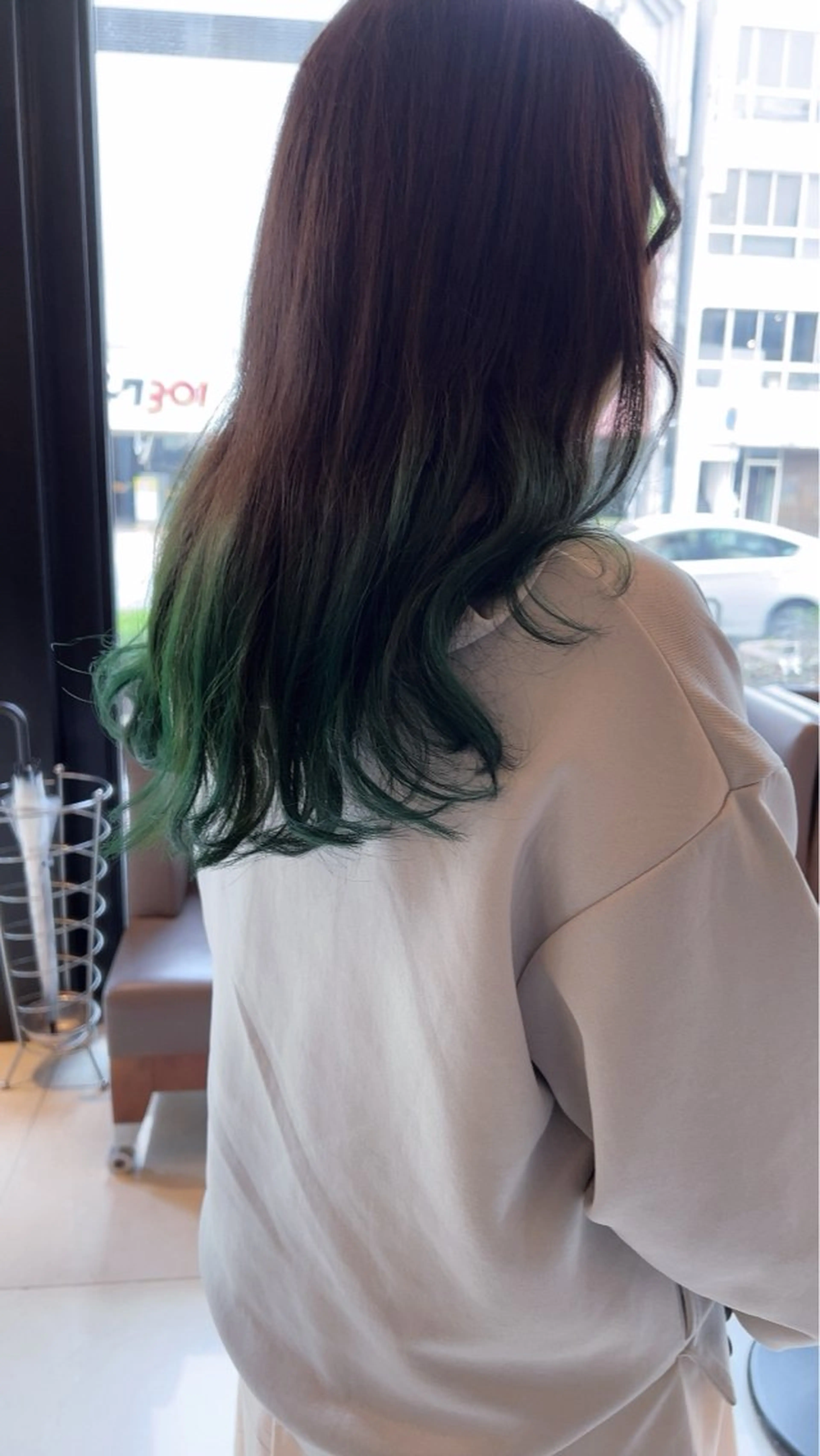 セミロング BREK岐阜店所属・安藤 伸一のヘアスタイル