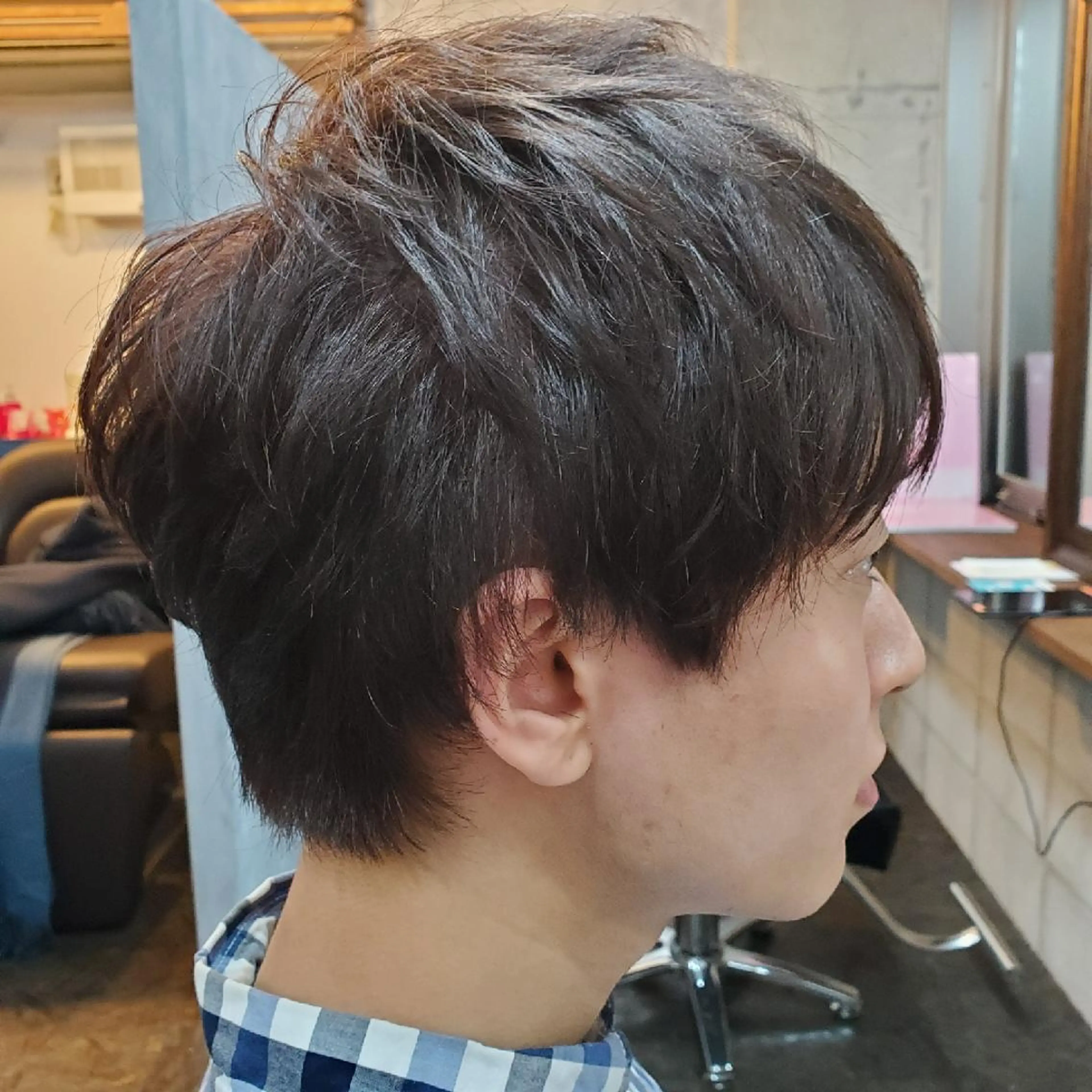 カラー メンズ ラベンダーカラー ピンクカラー ピンクラベンダー S. ERIのヘアスタイル