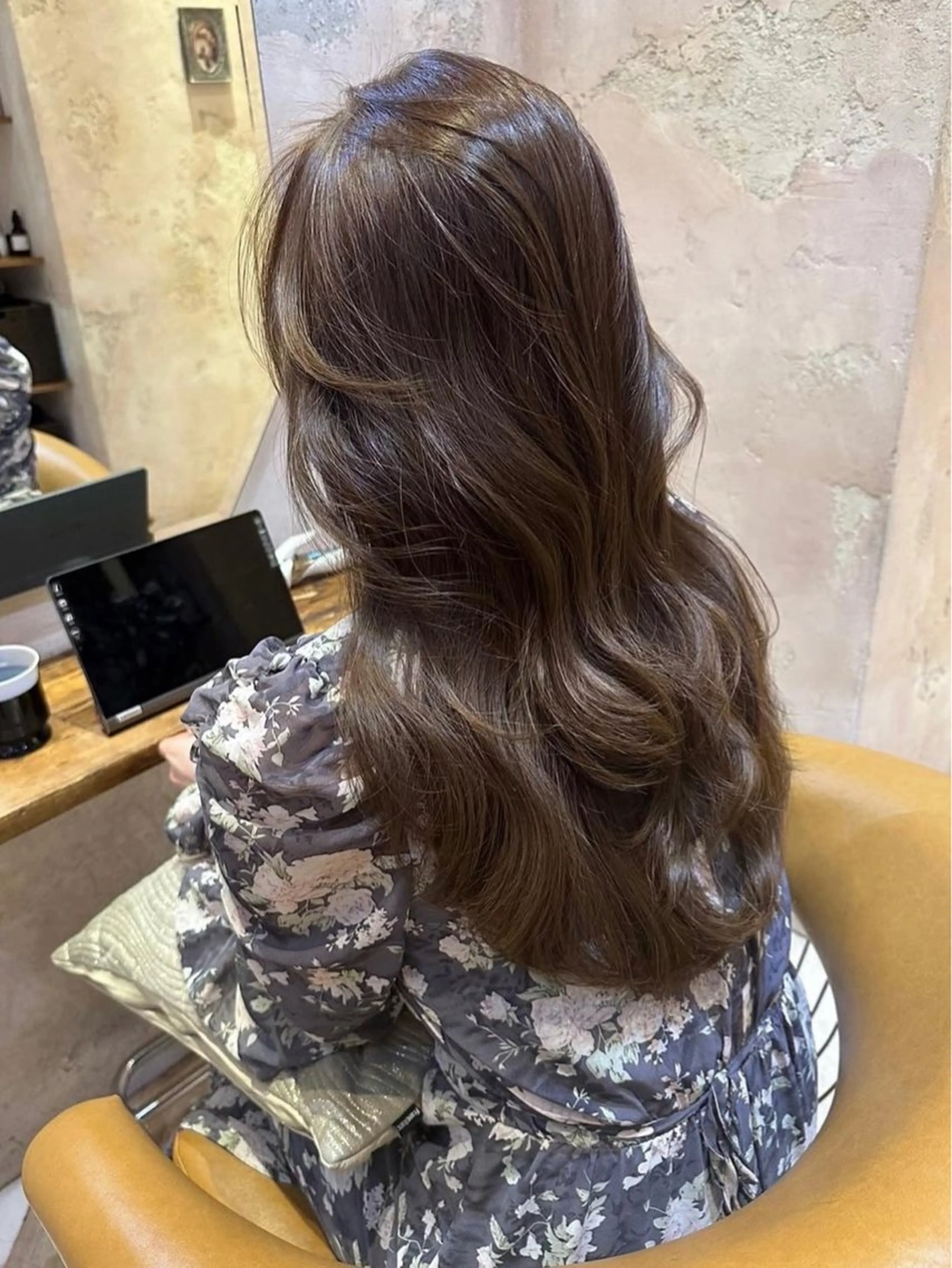 セミロング カラー カット ヘアカラー トリートメント レイヤー/韓国 ハイトーン興津史弥のヘアスタイル