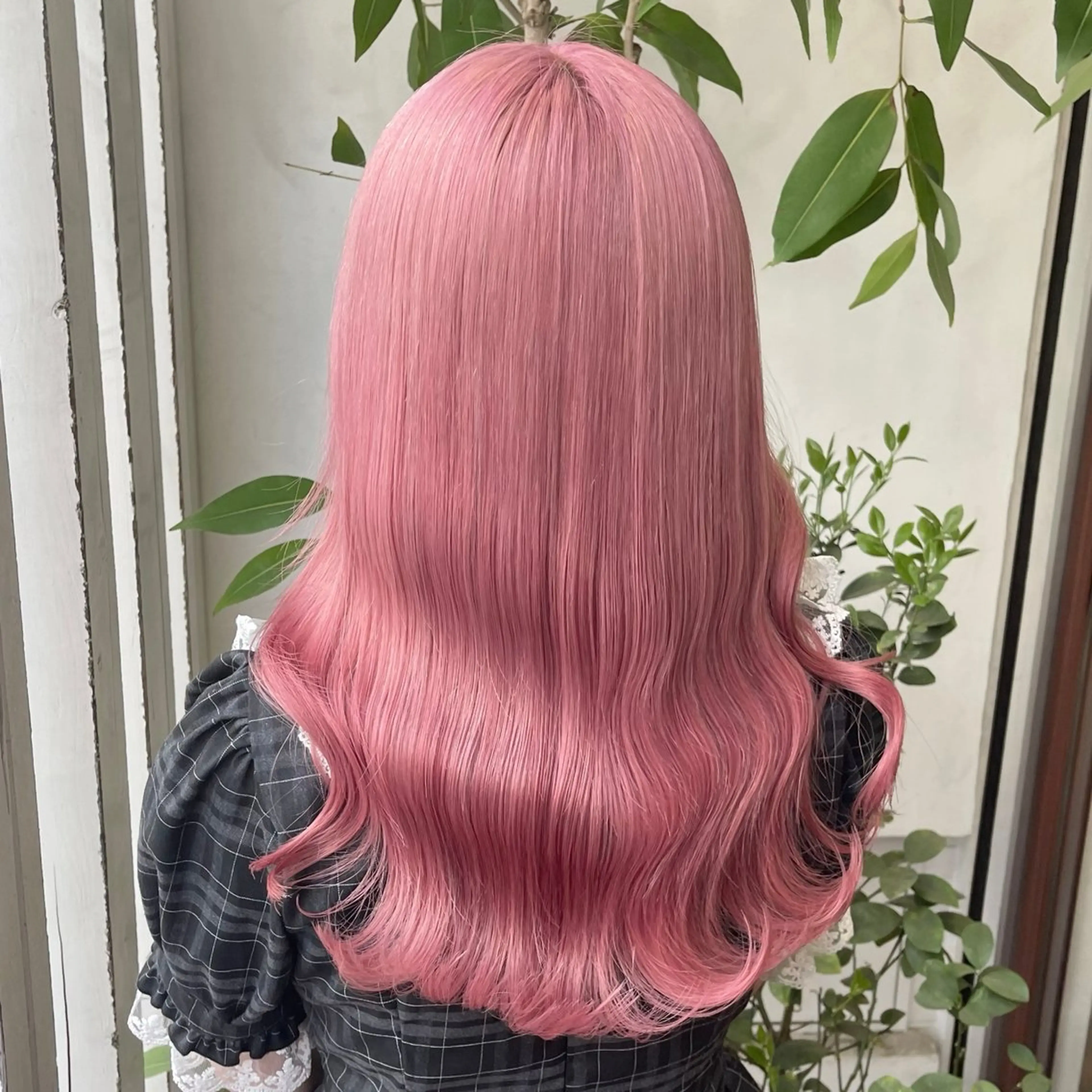 カラー カット ヘアカラー トリートメント ヘッドスパ ヘアメイク アン/ ブリーチカラーのヘアスタイル