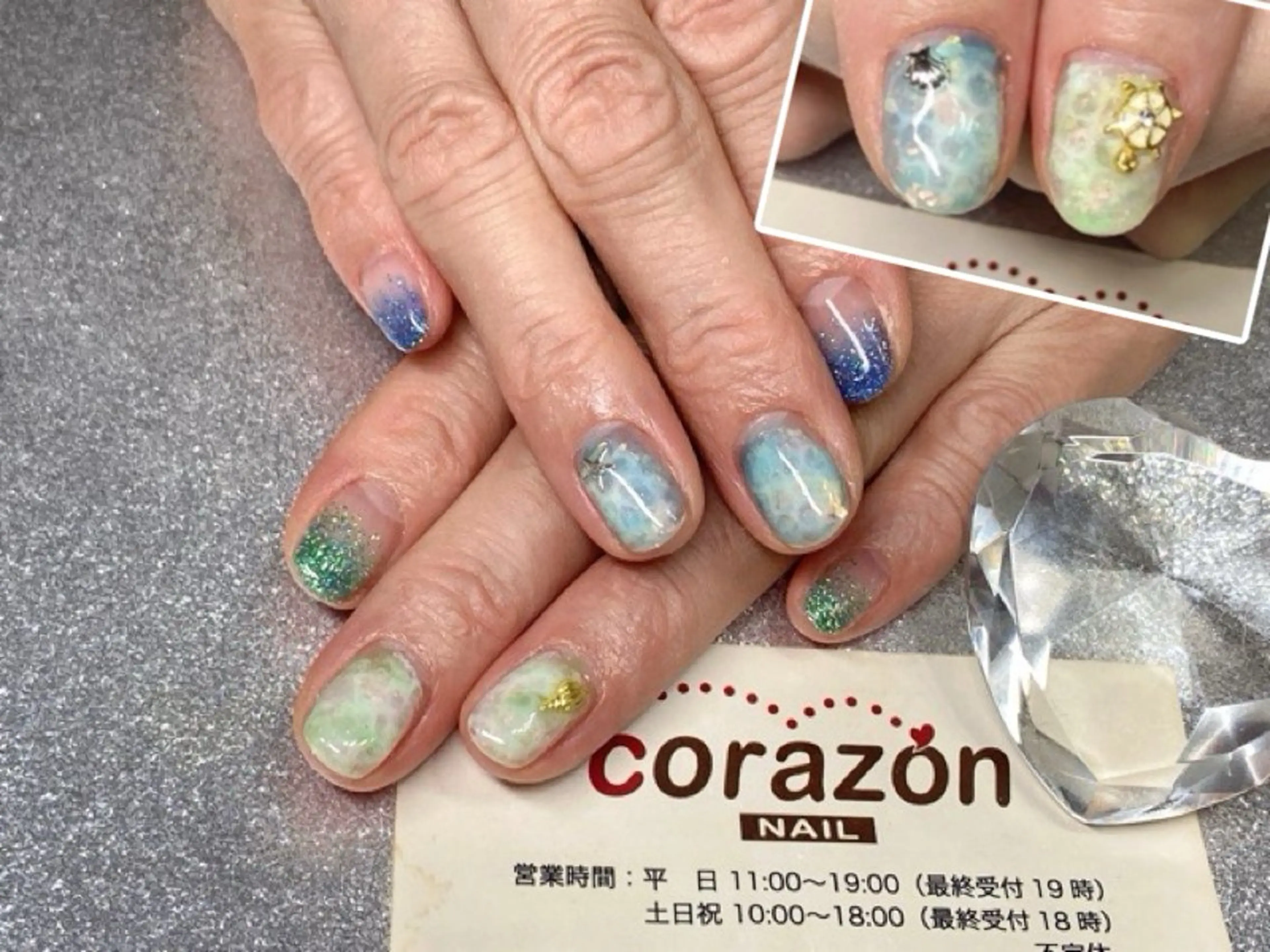 ネイル アートネイル ジェルネイル グリーン ハンドネイル ハンドケア corazon所属・ネイリスト aicoのネイルデザイン