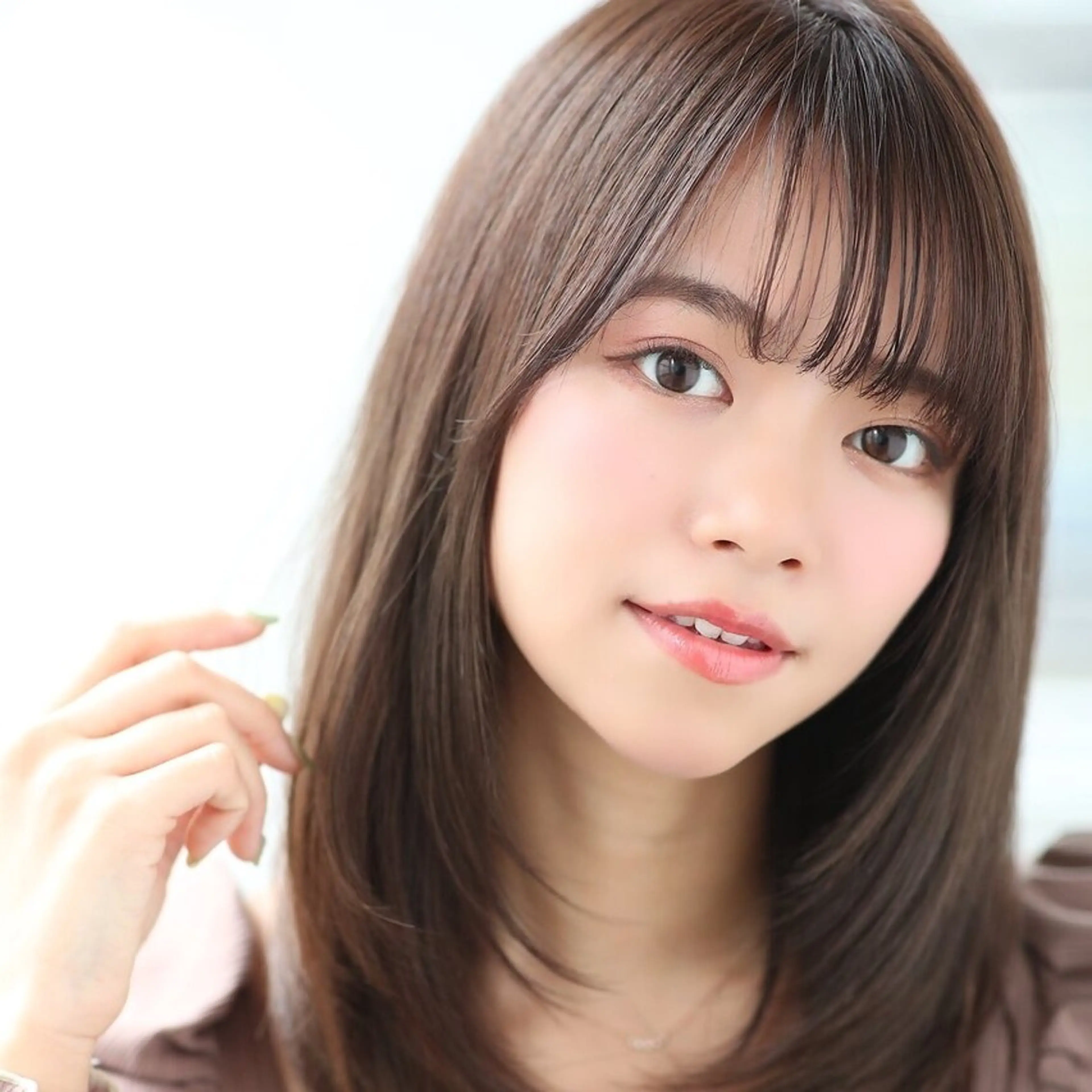 セミロング カラー レイヤーカット 小顔カット カット ヘアカラー トリートメント 自由が丘×似合わせ ディレクター枦山大将のヘアスタイル