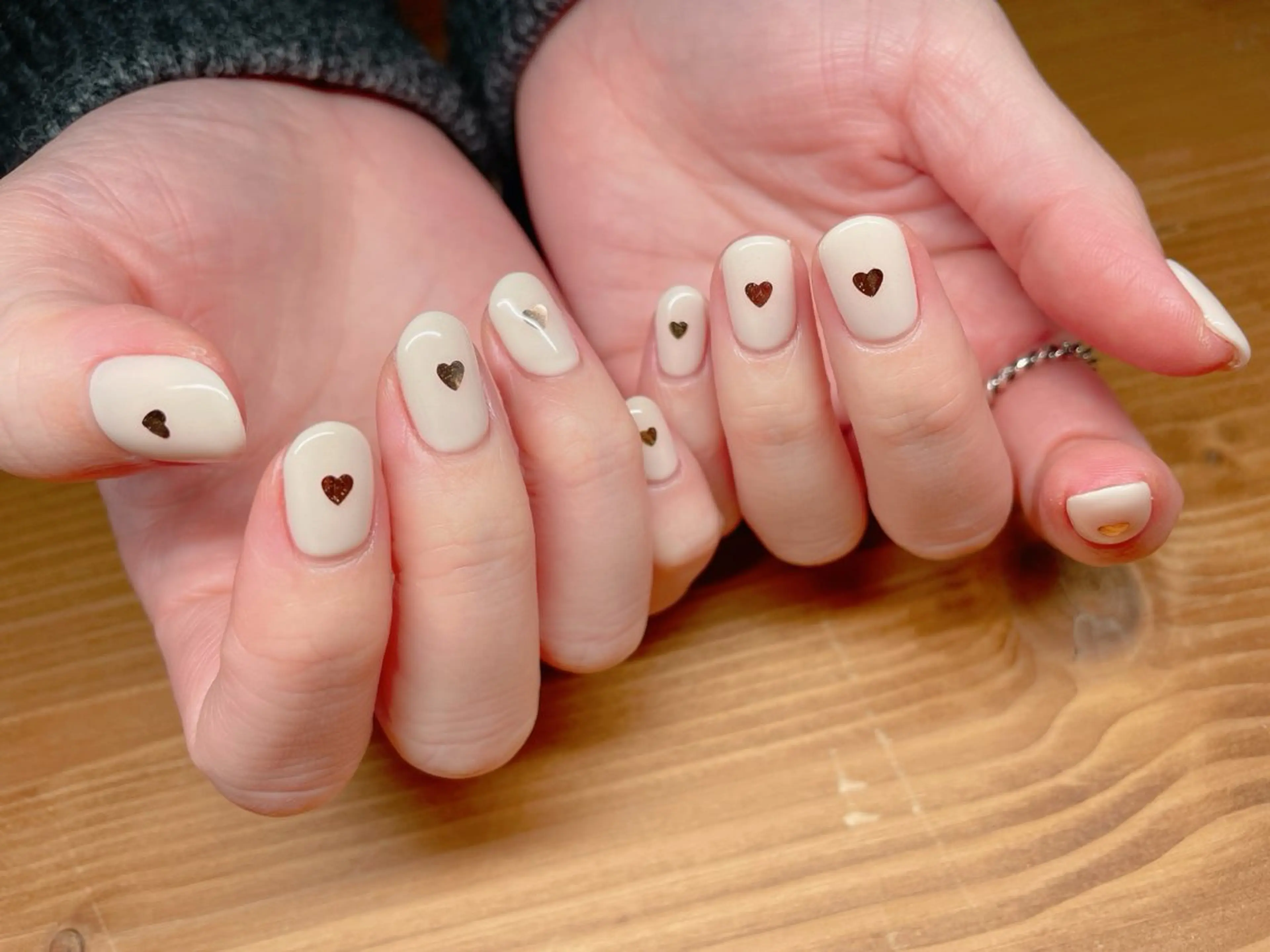 ネイル オーロラネイル 桜ネイル フラッシュネイル フラワーネイル ジェルネイル nailroom  OHANA所属・nailroom OHANA🌴のネイルデザイン