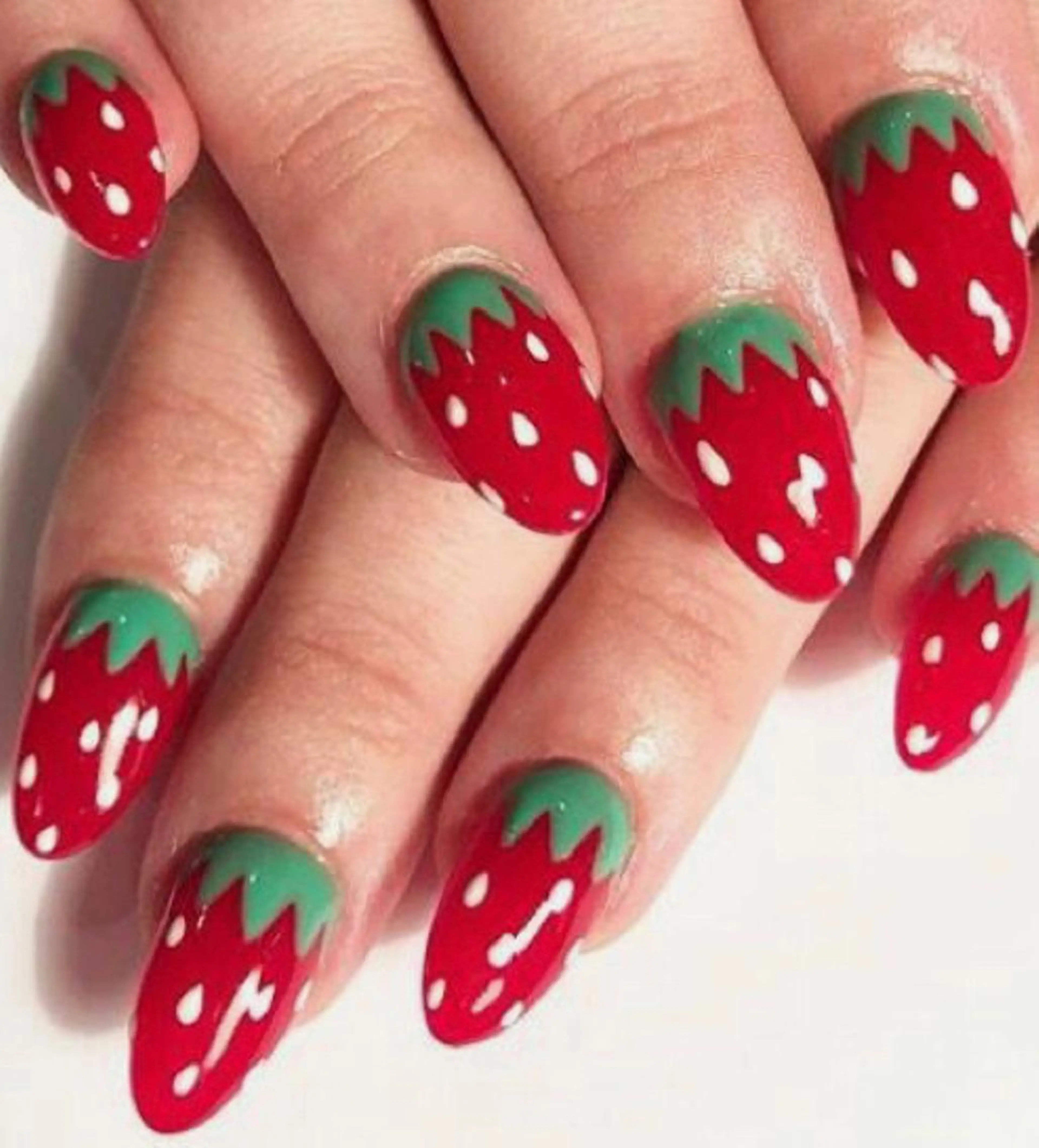 ネイル Honey スカルプ専門店のネイルデザイン