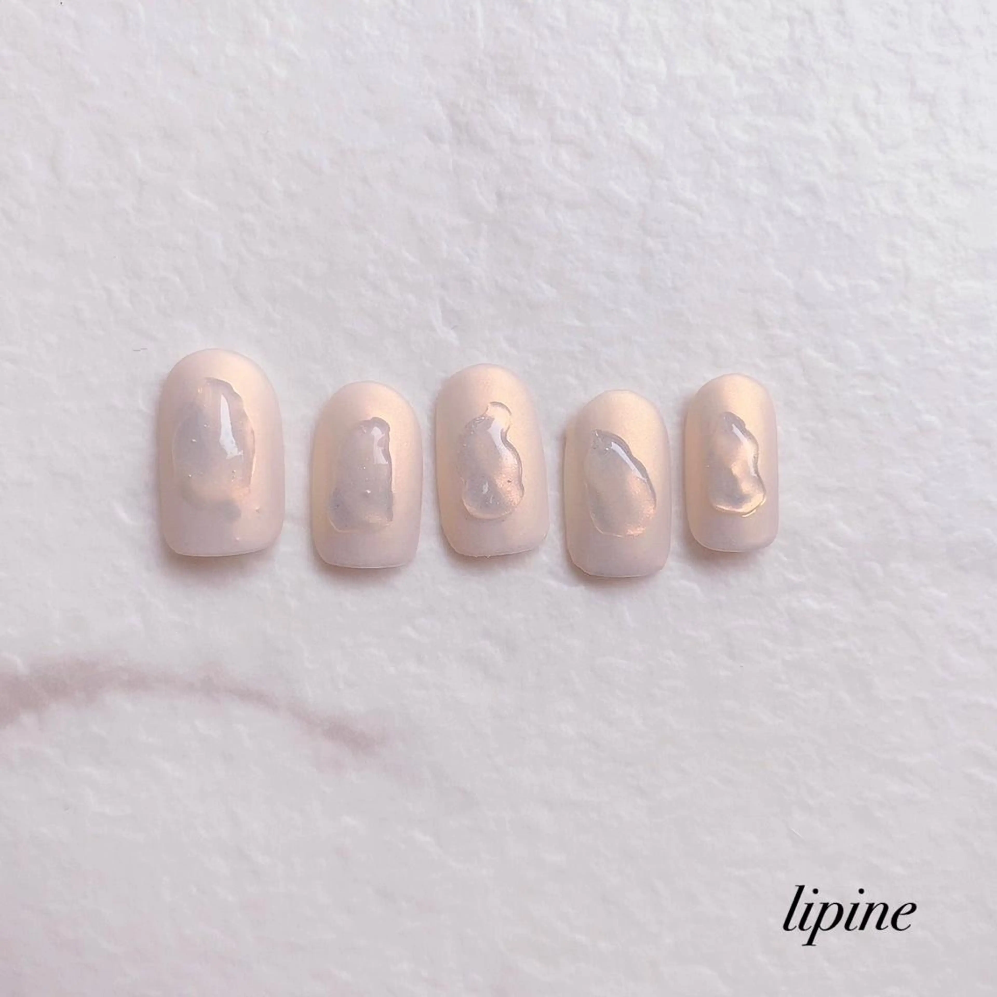 ネイル ニュアンスネイル ネイルサロン lipineのネイルデザイン