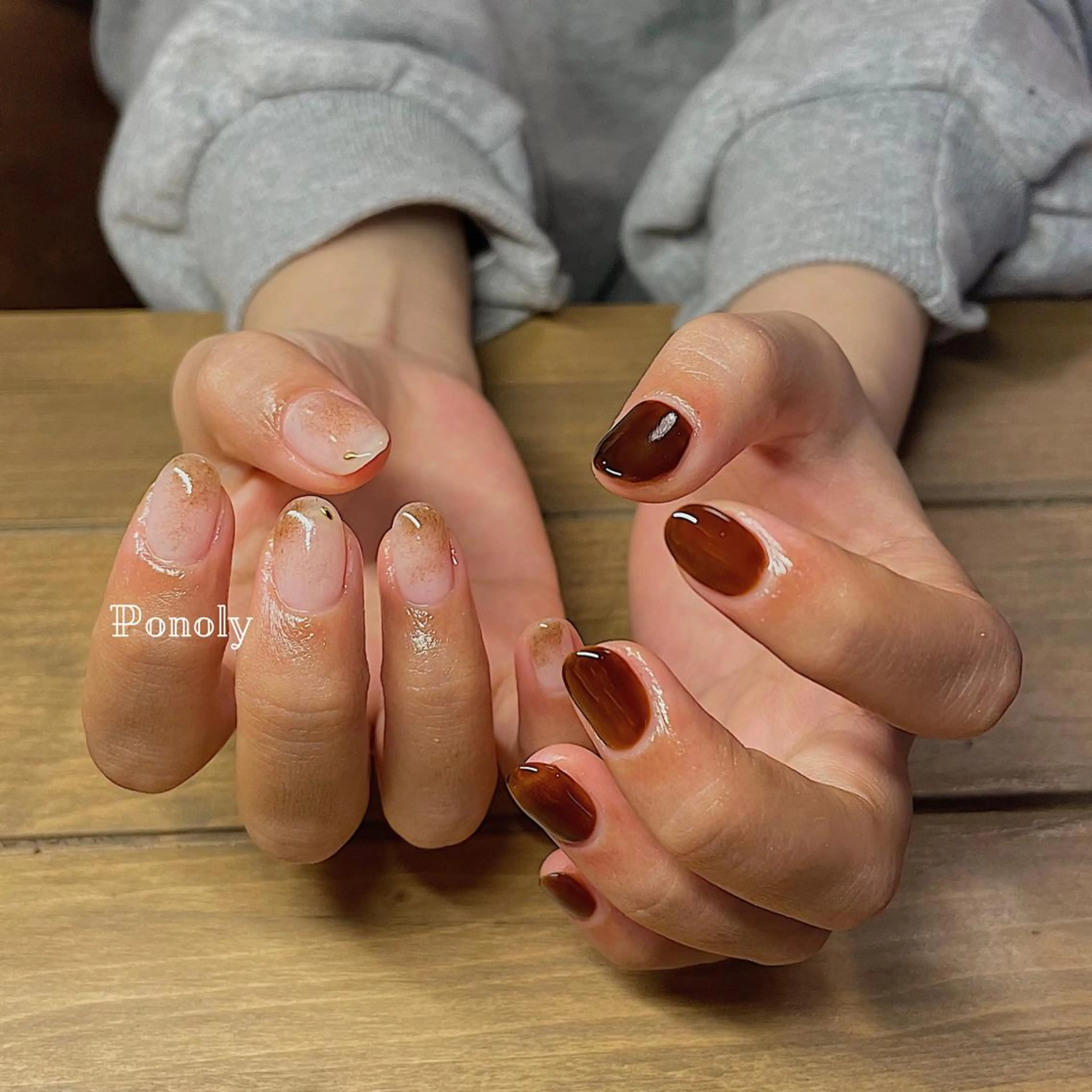 ショート ネイル ジェルネイル マグネットネイル ニュアンスネイル ワンカラーネイル パラジェル 10ten Mikiのネイルデザイン