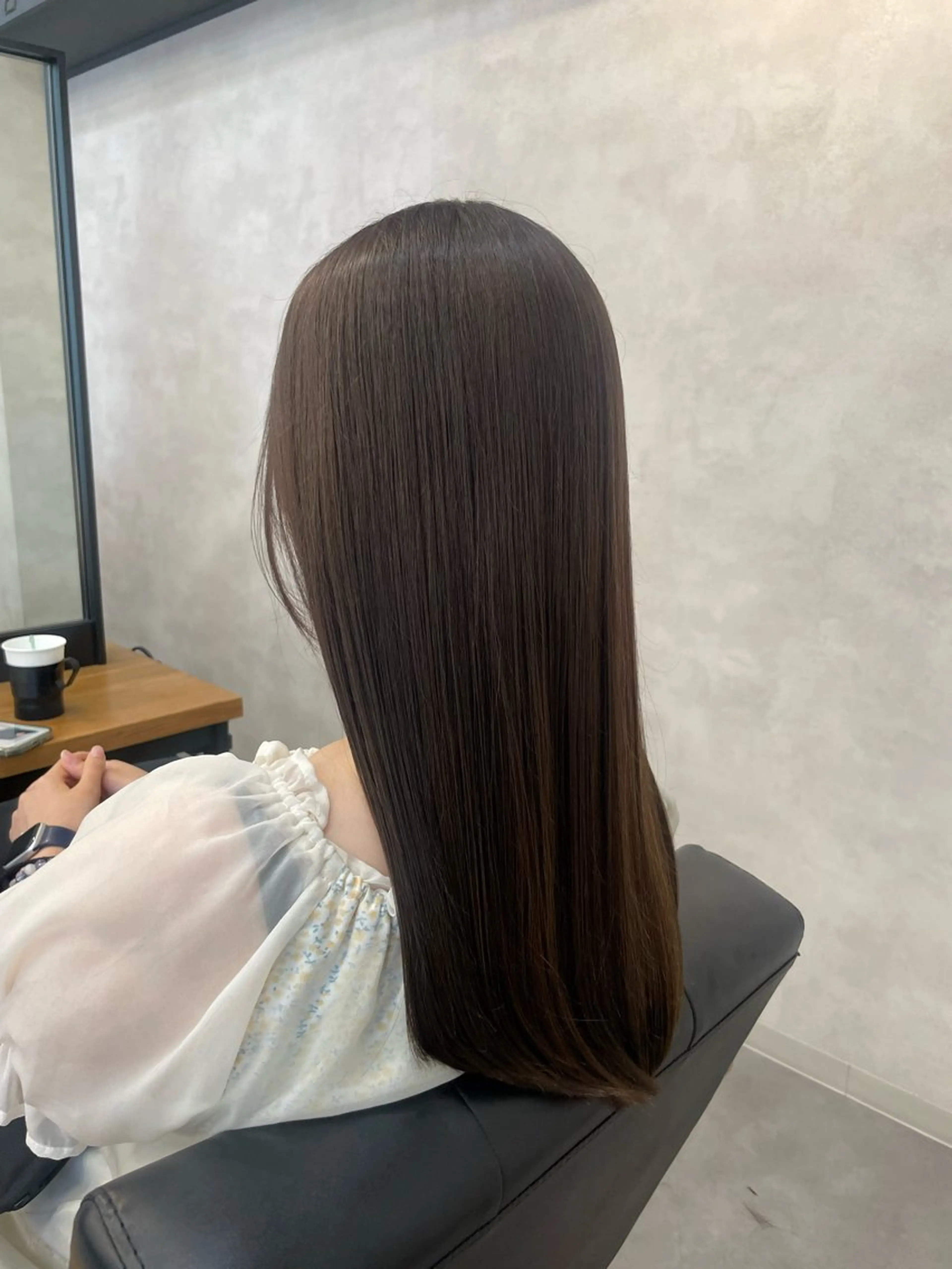 ロング カラー グレージュ カット ヘアカラー トリートメント 今村 南穂のヘアスタイル