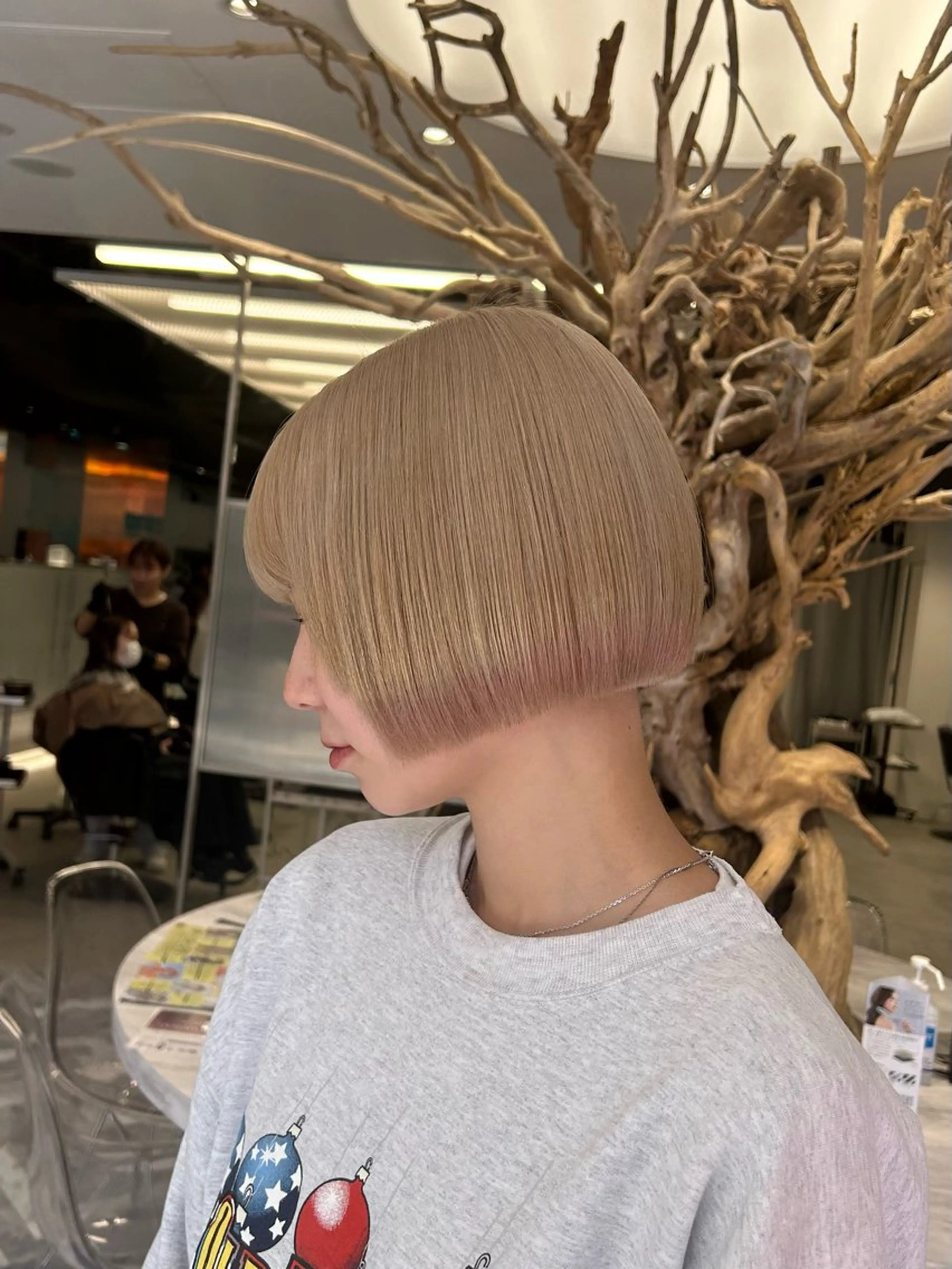 ミディアム ヘアカラー 透け感ベージュ /ミハルのヘアスタイル