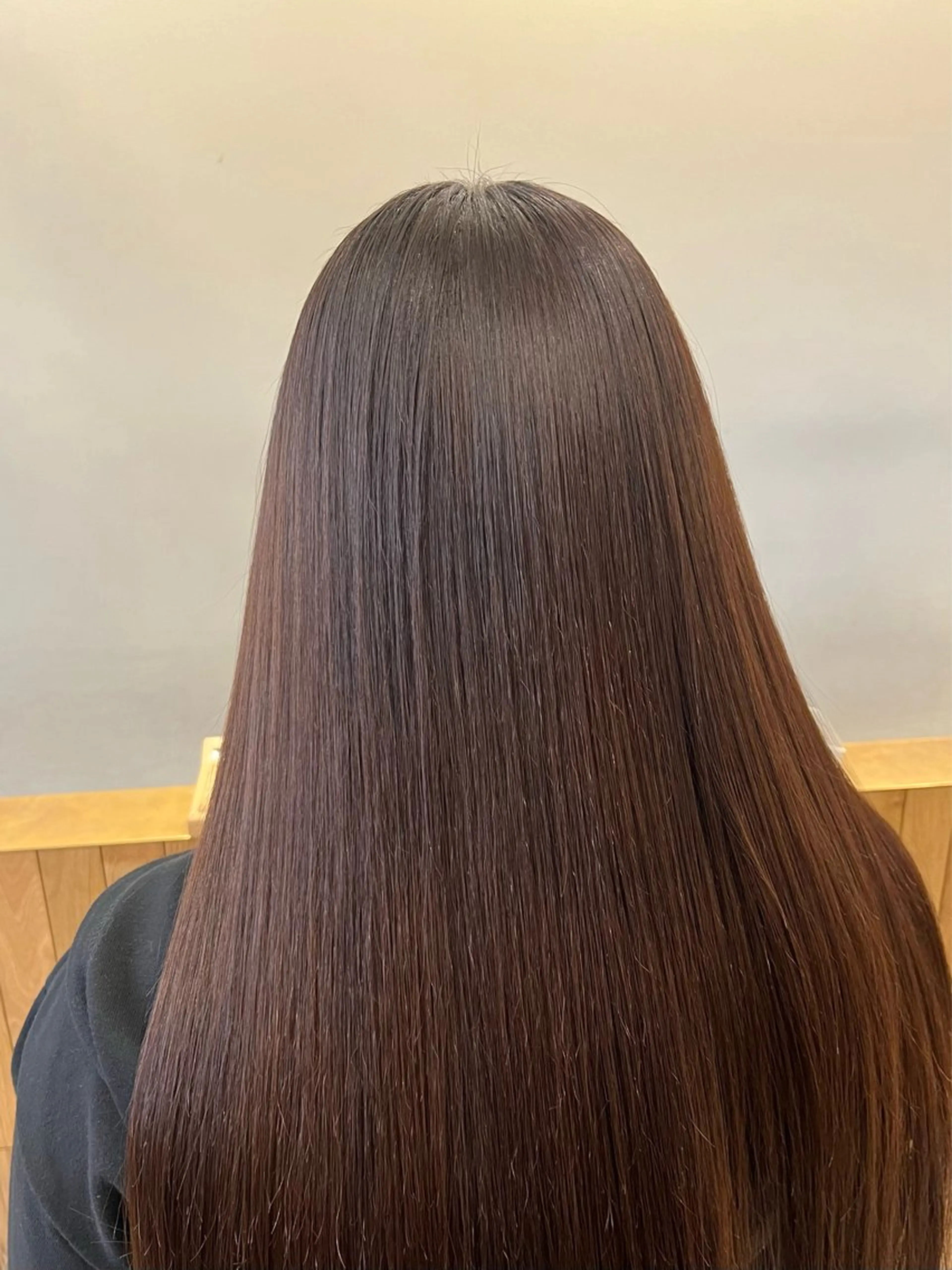 セミロング 縮毛矯正 🐋湊 ゆうき /レイヤーカット🫧のヘアスタイル