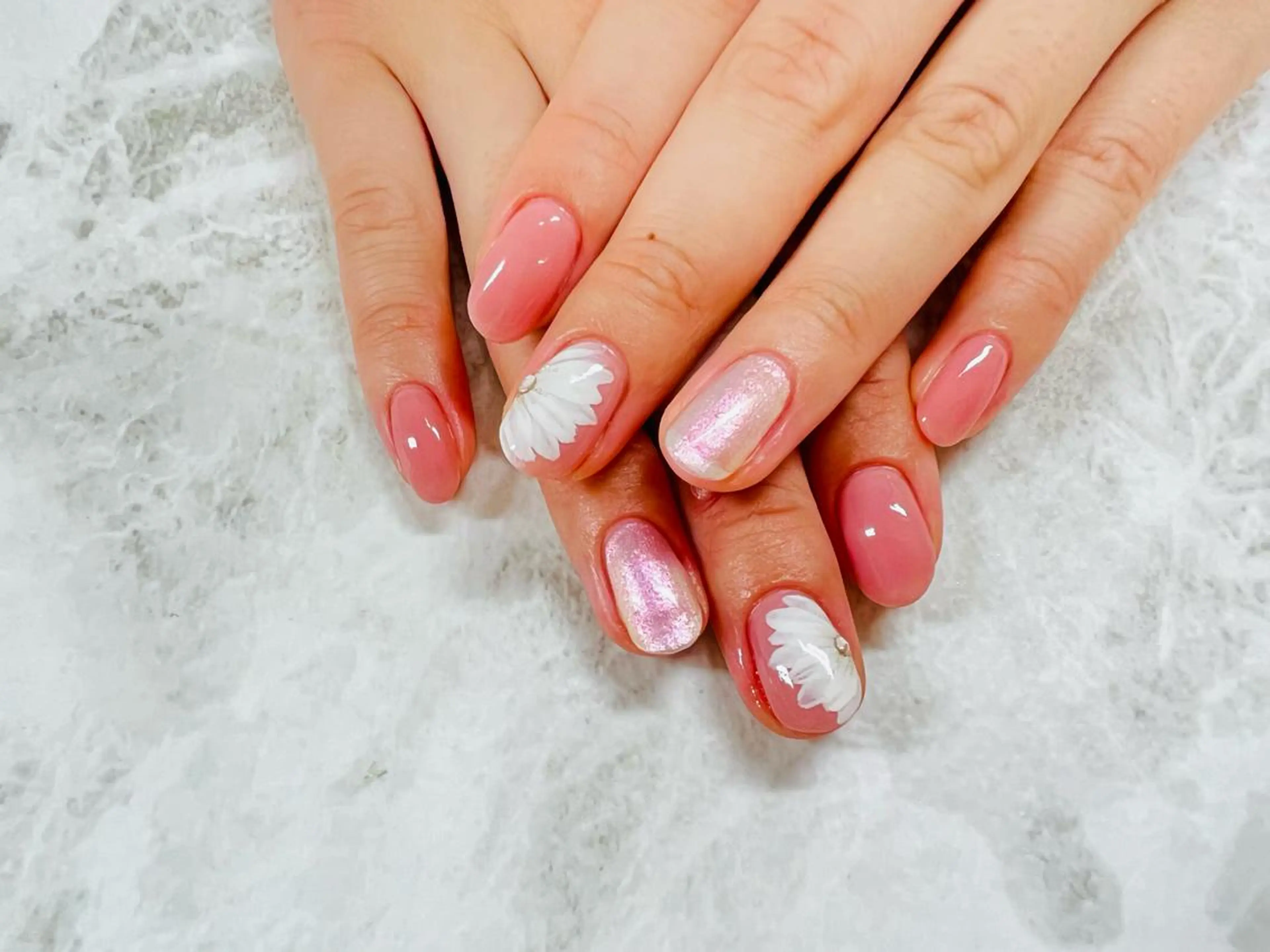 ネイル ユリシスネイル 担当近藤のネイルデザイン