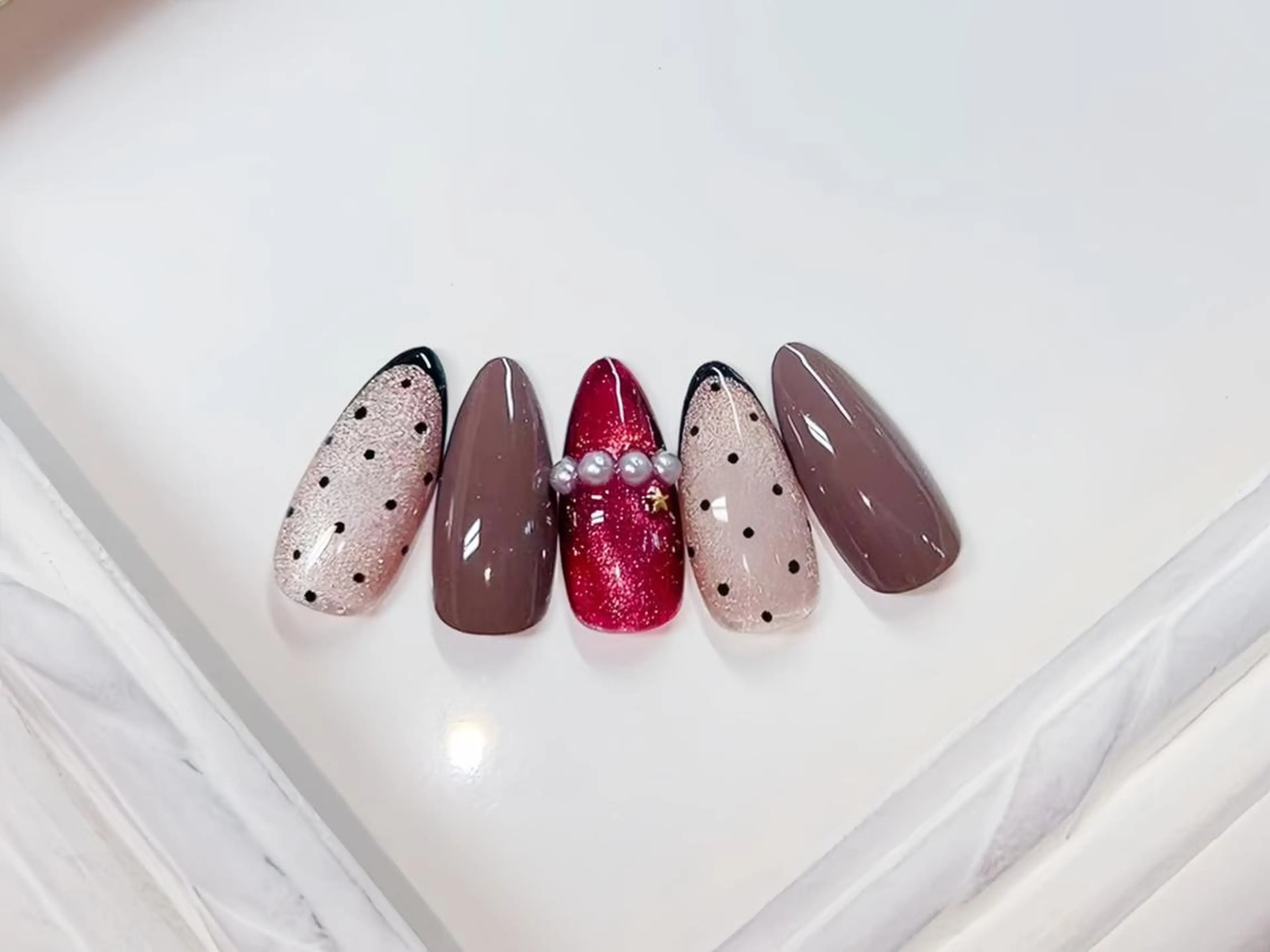 ネイル ハンドネイル ハンドケア Trend Nail シルフのネイルデザイン