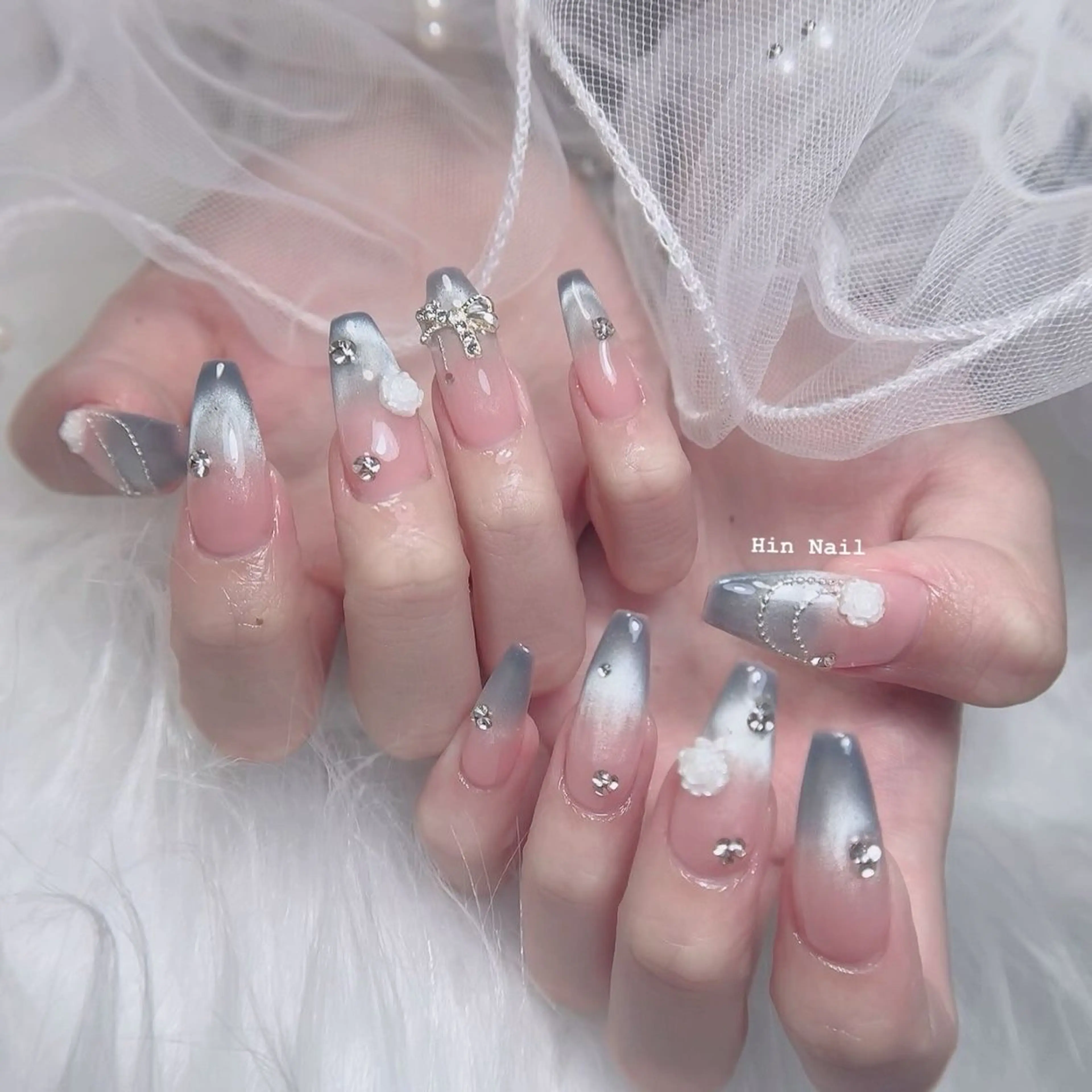 ネイル ハンドネイル HIN NAILのネイルデザイン