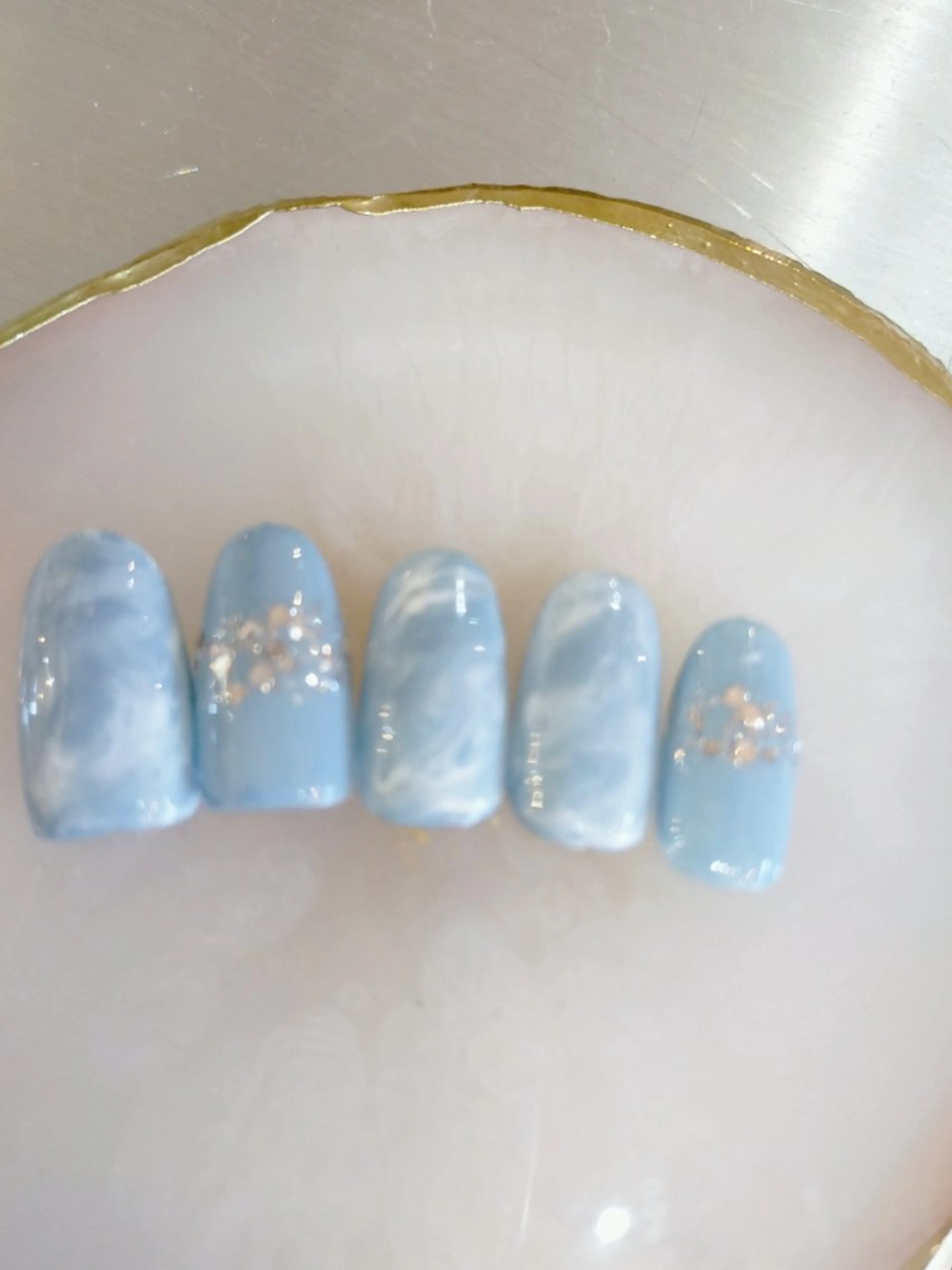 ネイル 水色 ニュアンスネイル ハンドネイル MAHALO NAIlのネイルデザイン