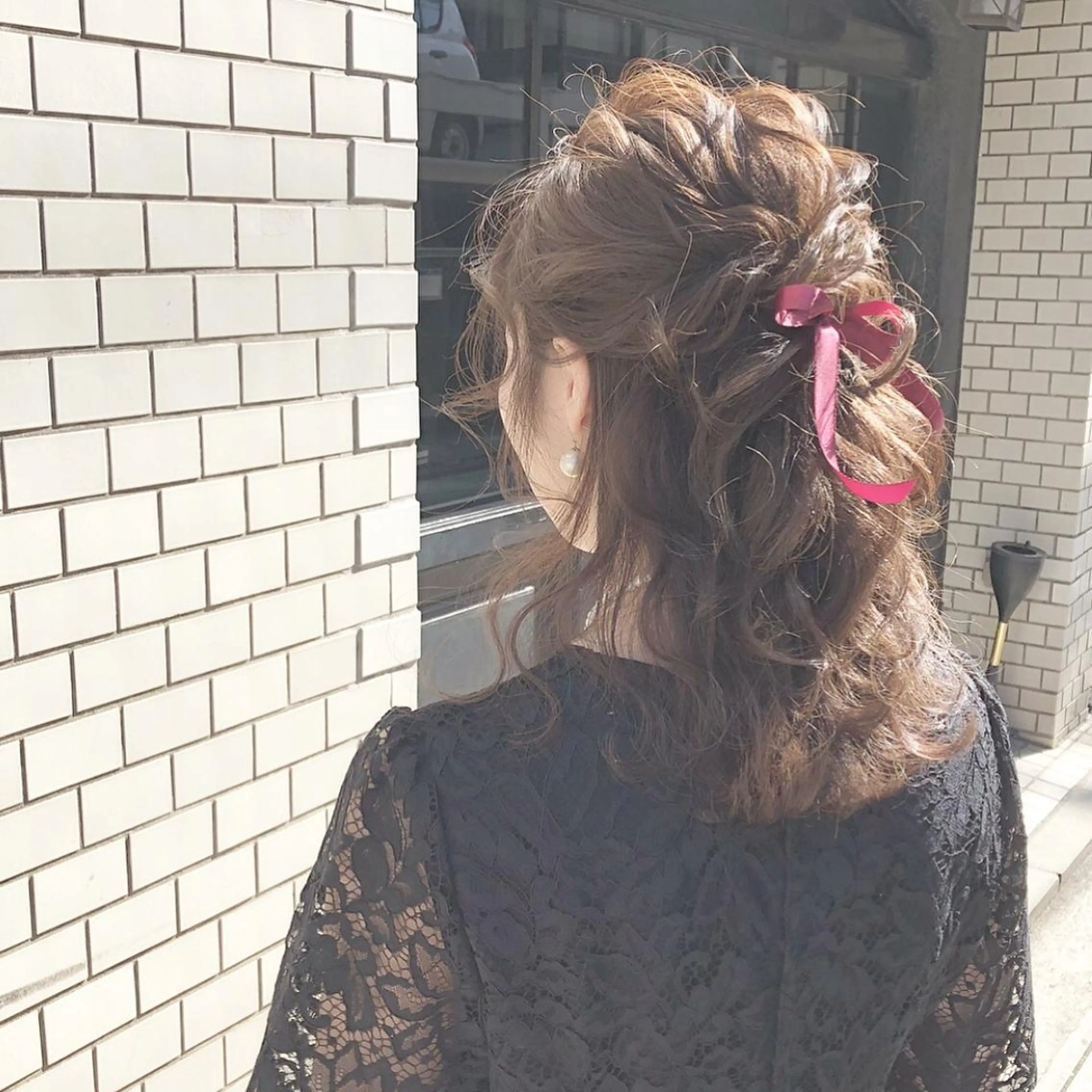 ミディアム カラー ヘアアレンジ ハーフアップ autre所属・大久保 ひでなりのヘアスタイル