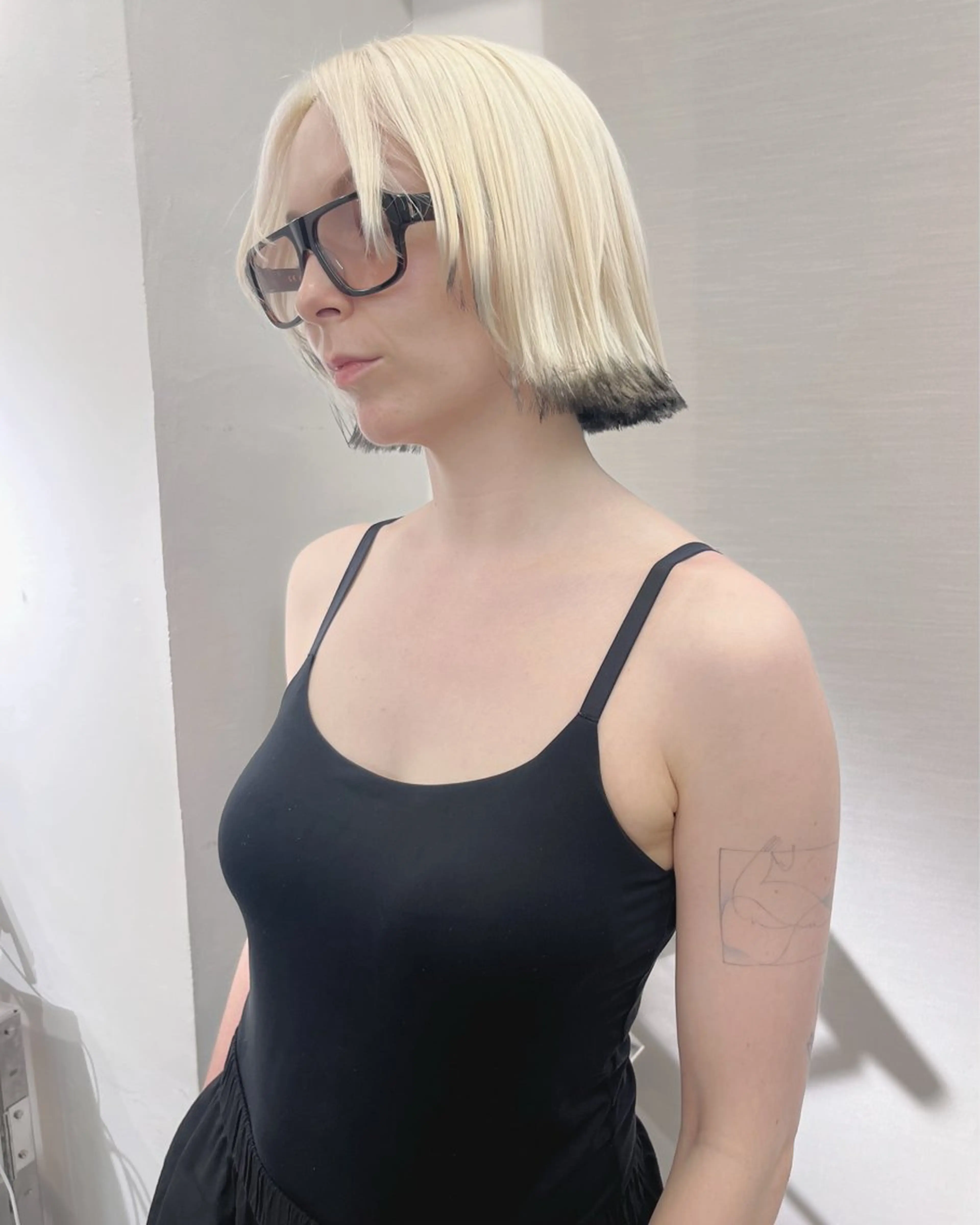 🔵カット+ブリーチ+カラーの写真