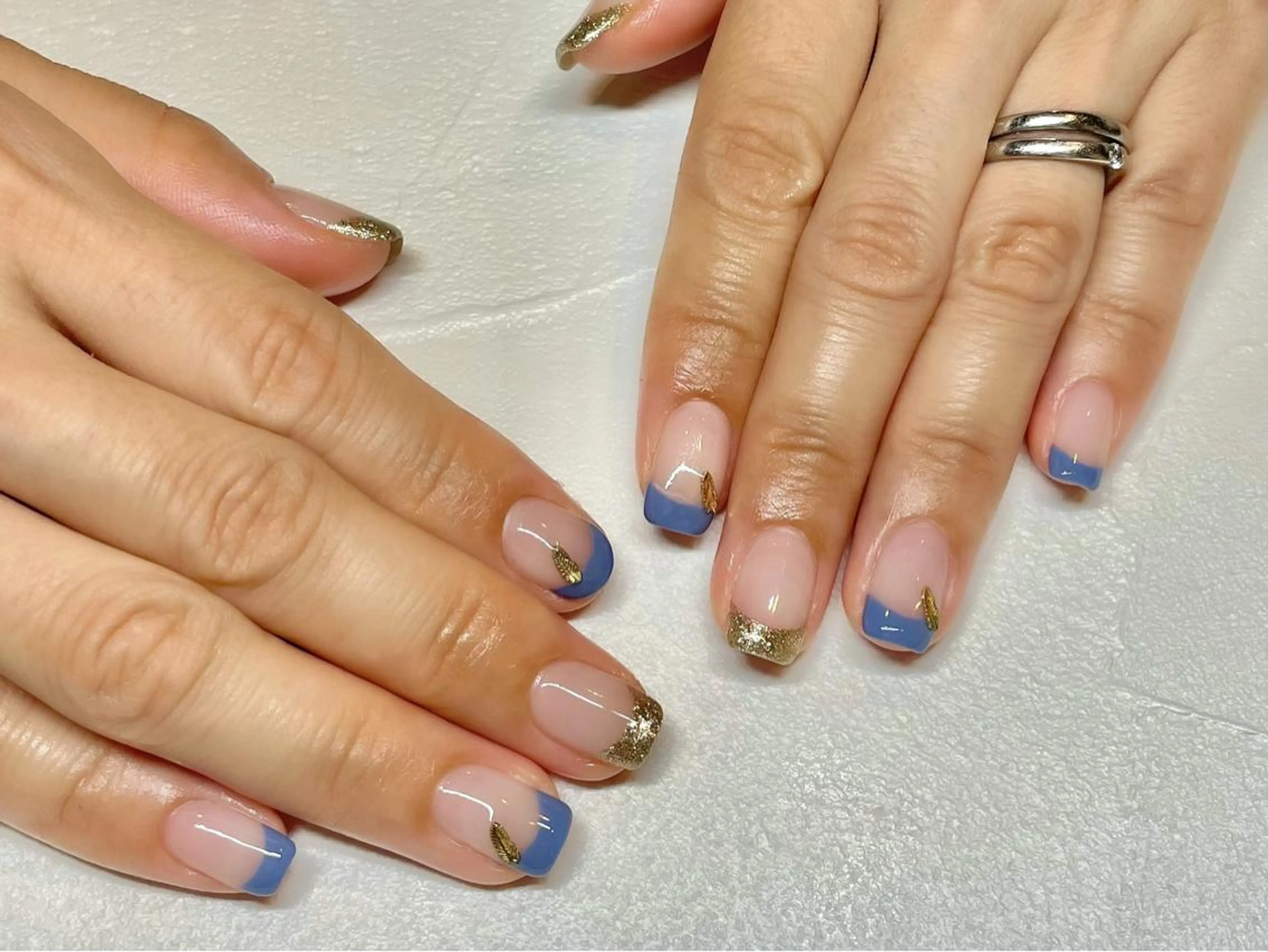 ネイル フレンチネイル ささき れいなのネイルデザイン