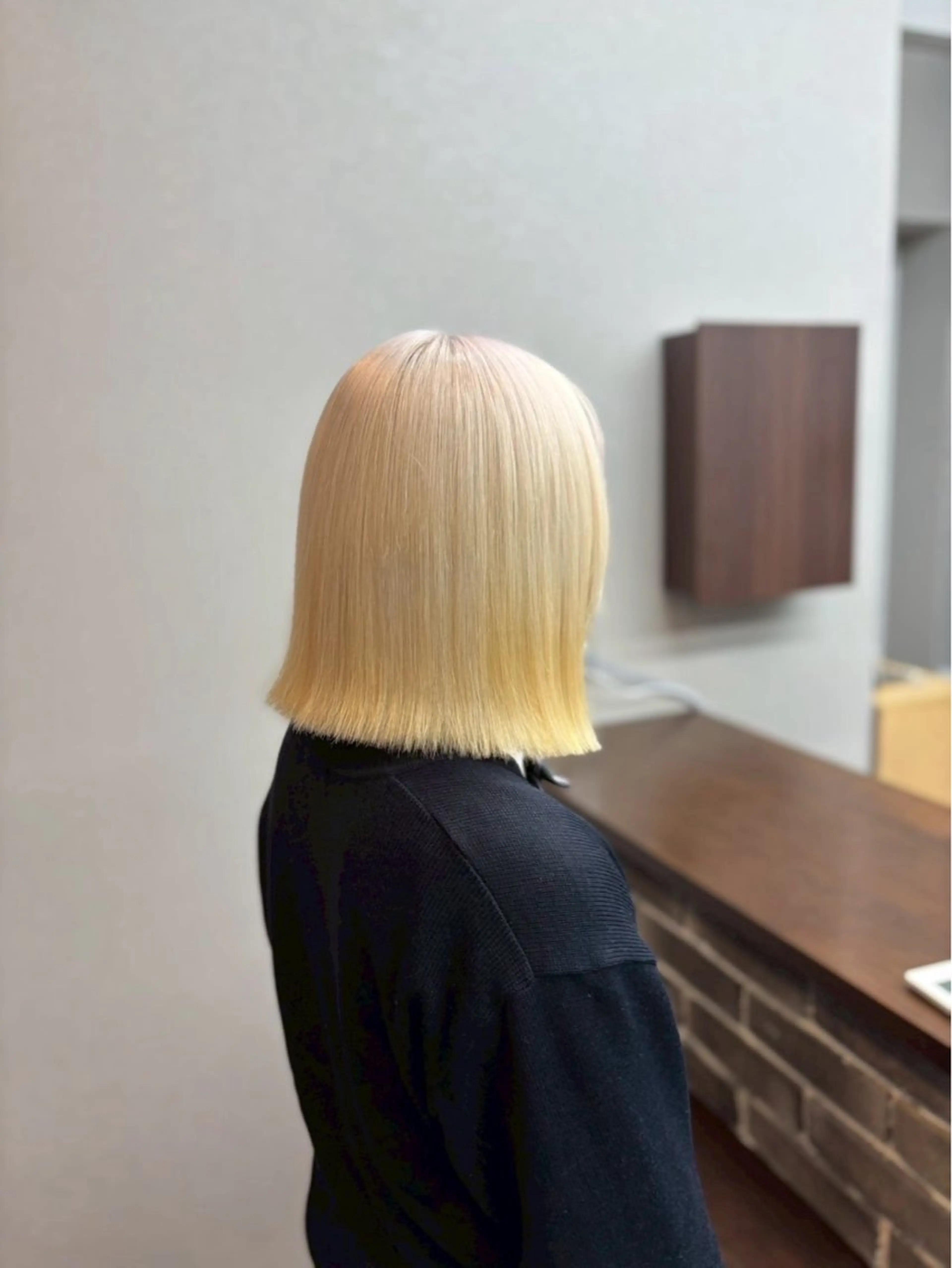 ミディアム ヘアカラー 青木 舞佳のヘアスタイル