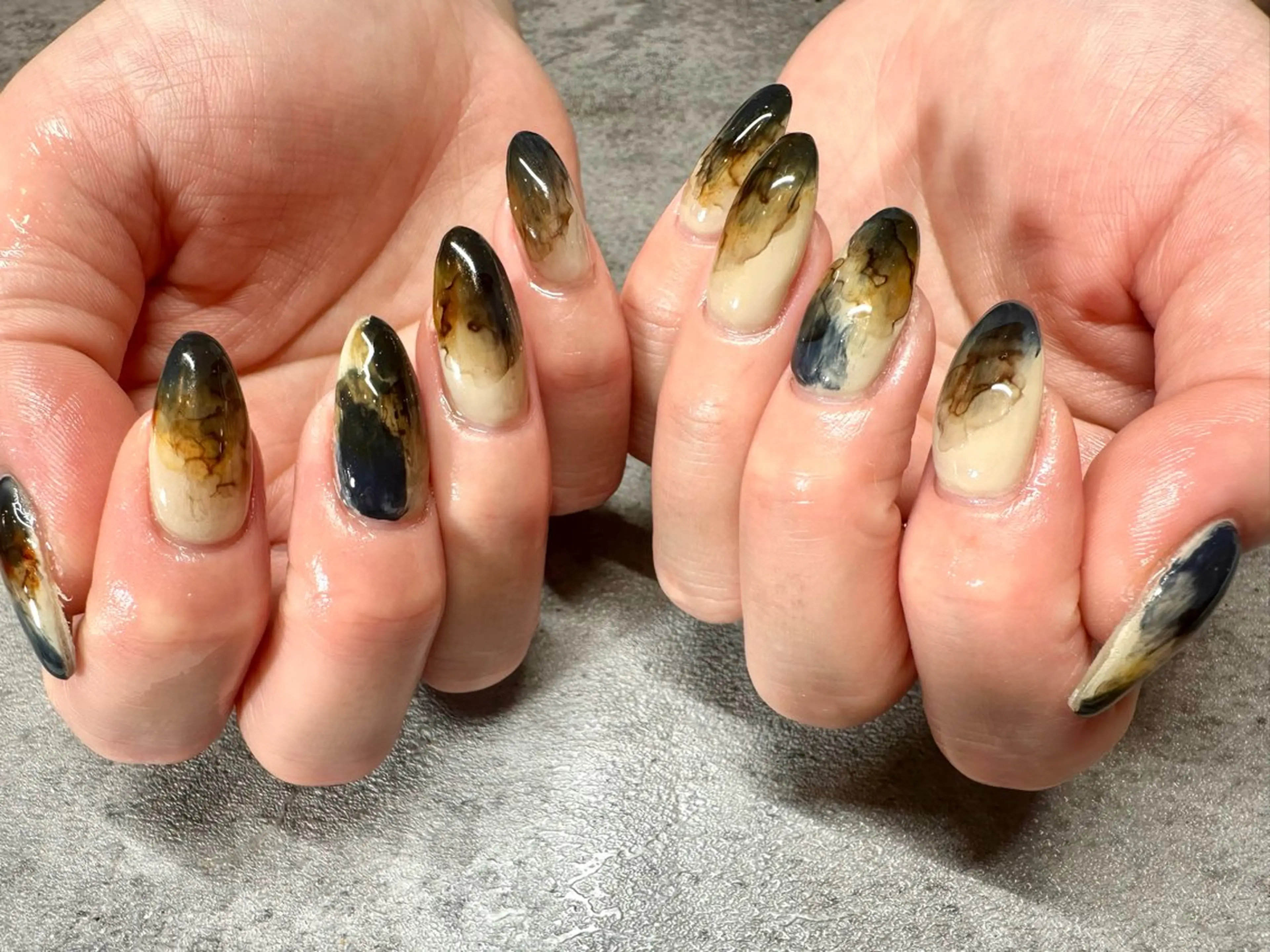 ネイル ニュアンスネイル シンプルネイル CHARME所属・ネイルサロン CHARMEのネイルデザイン