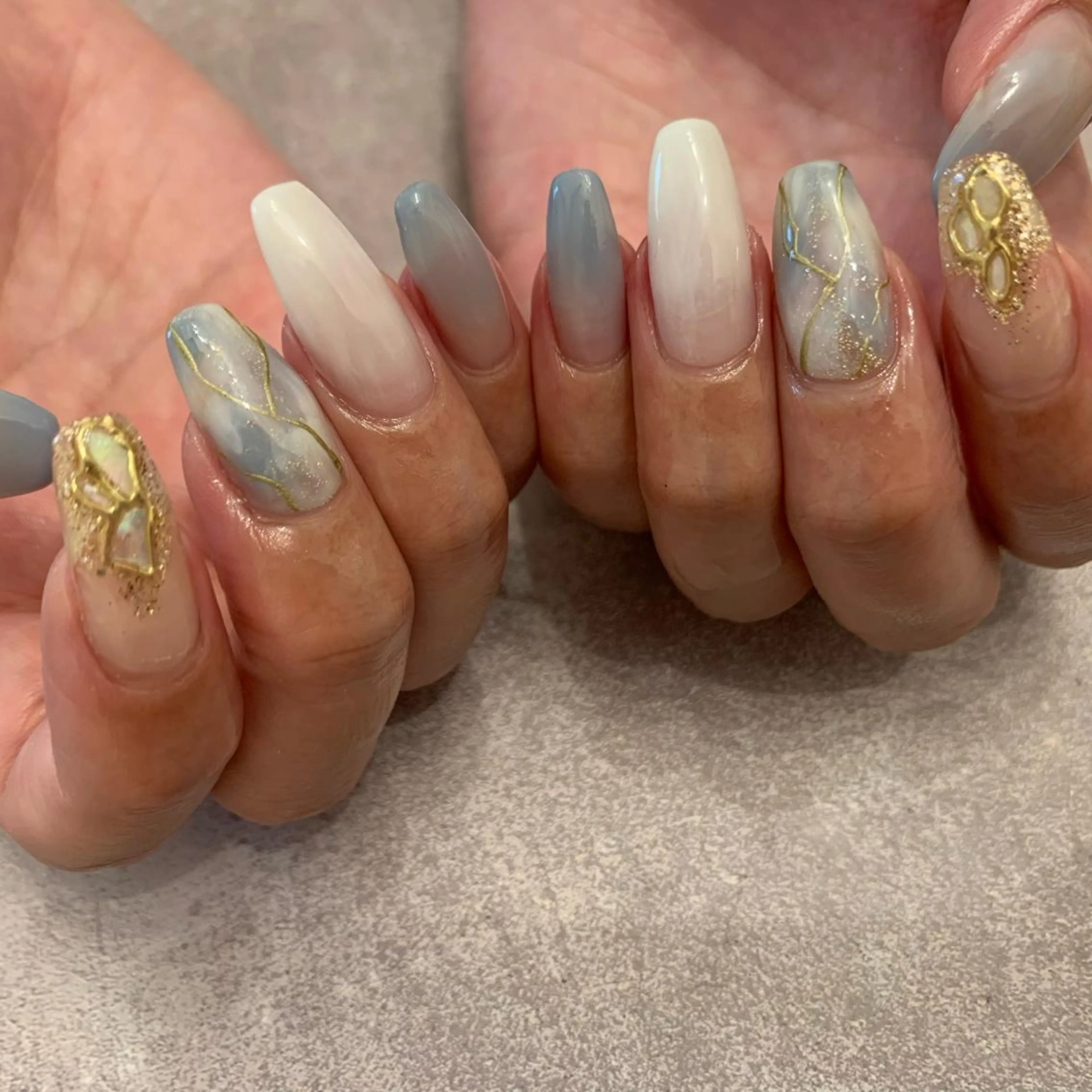 ネイル ハンドネイル komorebi. 小峯 真実のネイルデザイン