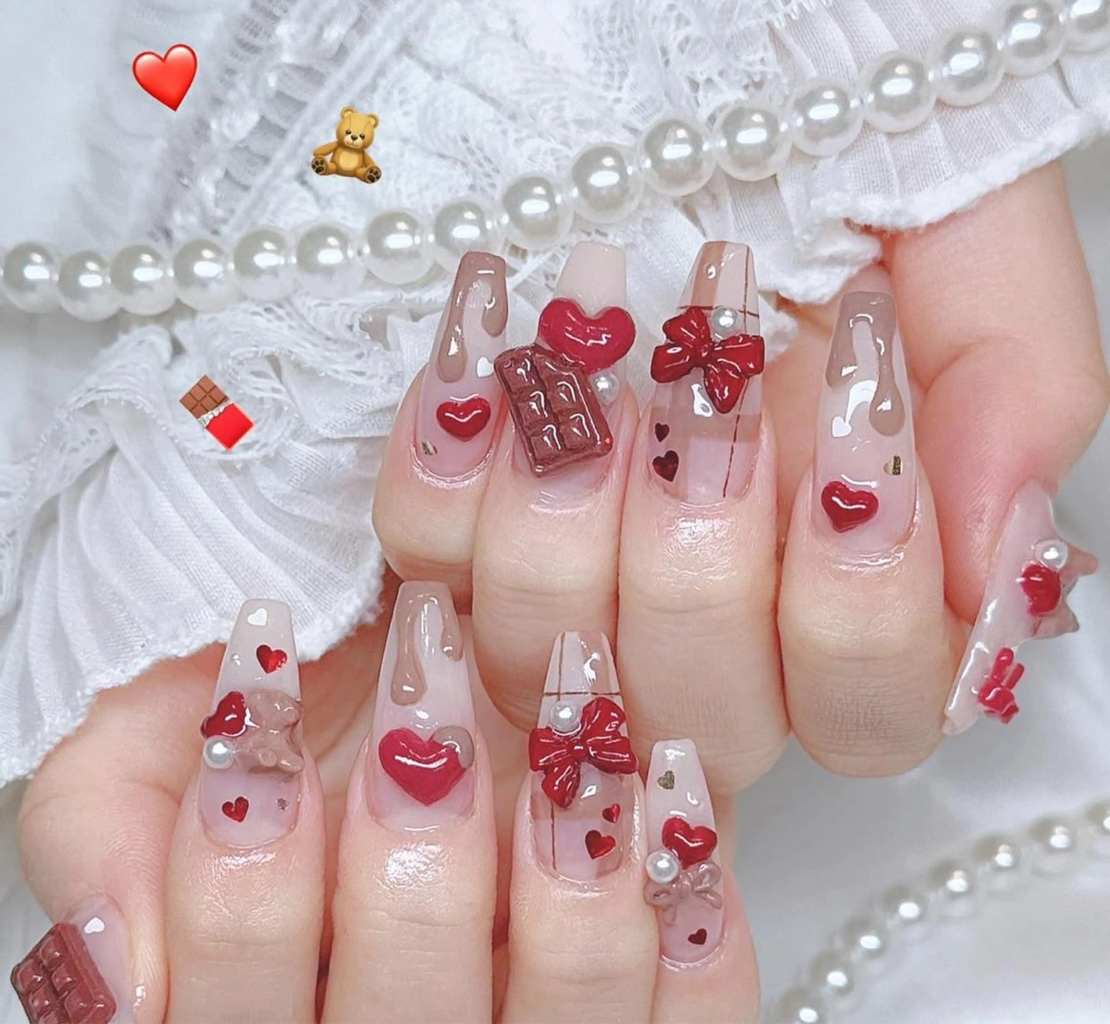 ネイル フレンチネイル ジェルネイル ガラスフレンチ ハロウィン ハート ハンドネイル H.baby Nail Salonのネイルデザイン